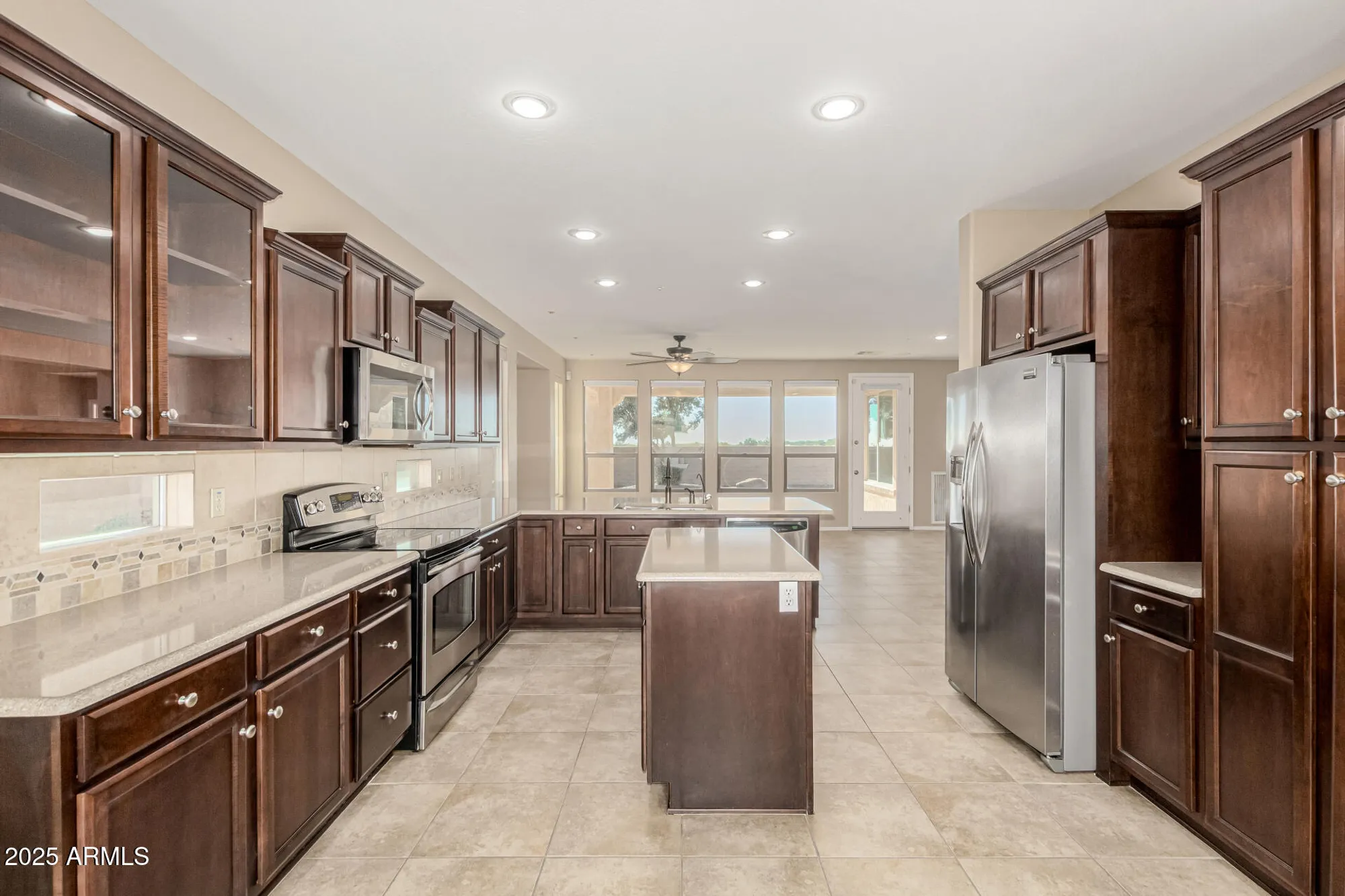 Property Slideshow image 15 of 59 | 13049 w redbird rd, Peoria, AZ, 85383