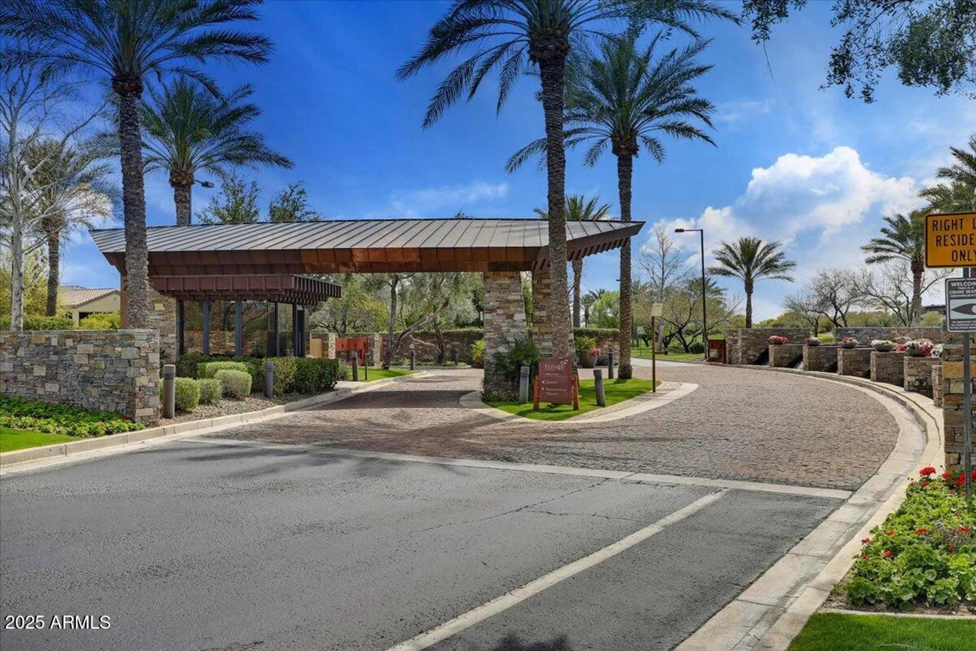 Property Slideshow image 38 of 59 | 13049 w redbird rd, Peoria, AZ, 85383