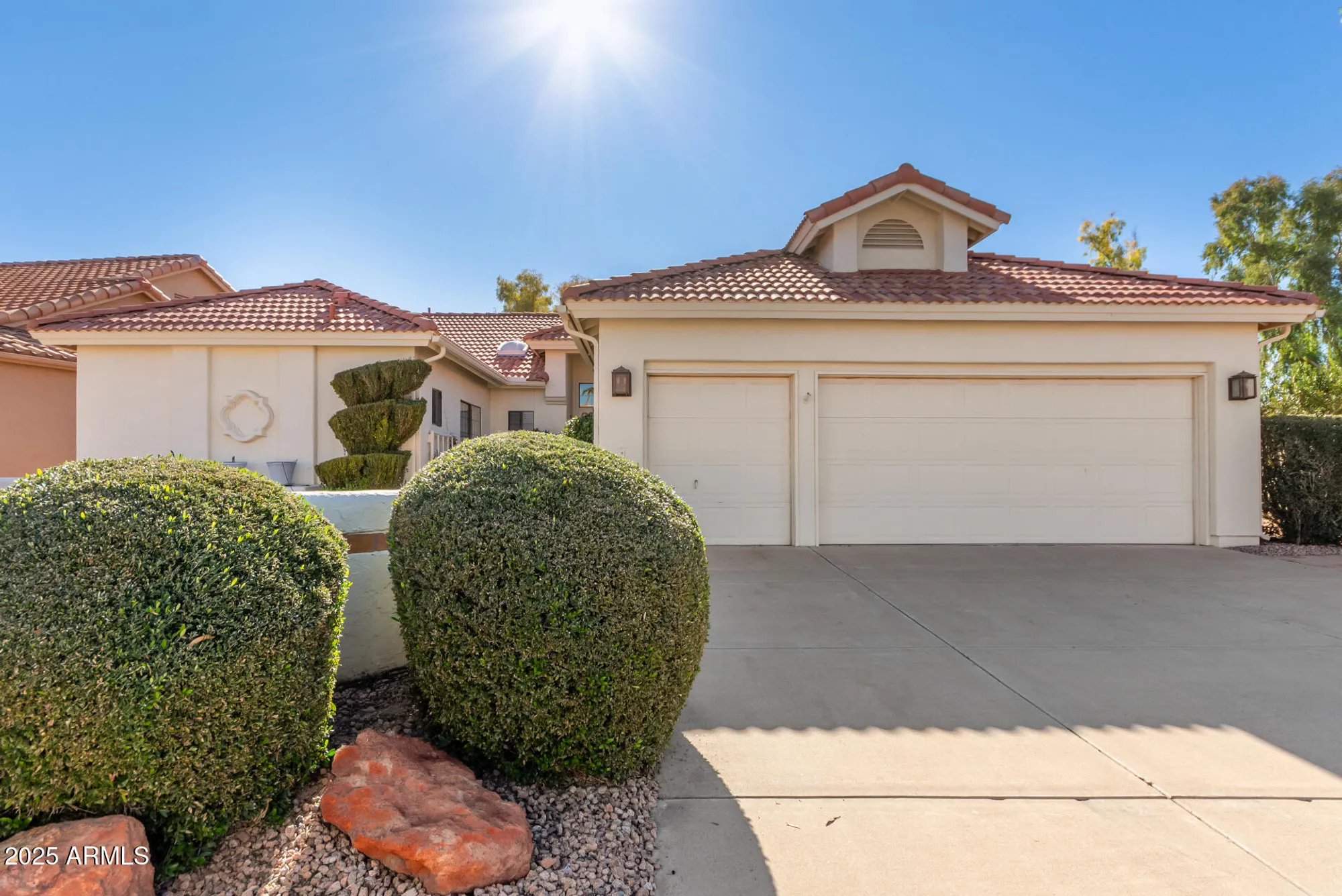 Property Slideshow image 2 of 39 | 11015 e flintlock ct, Sun Lakes, AZ, 85248