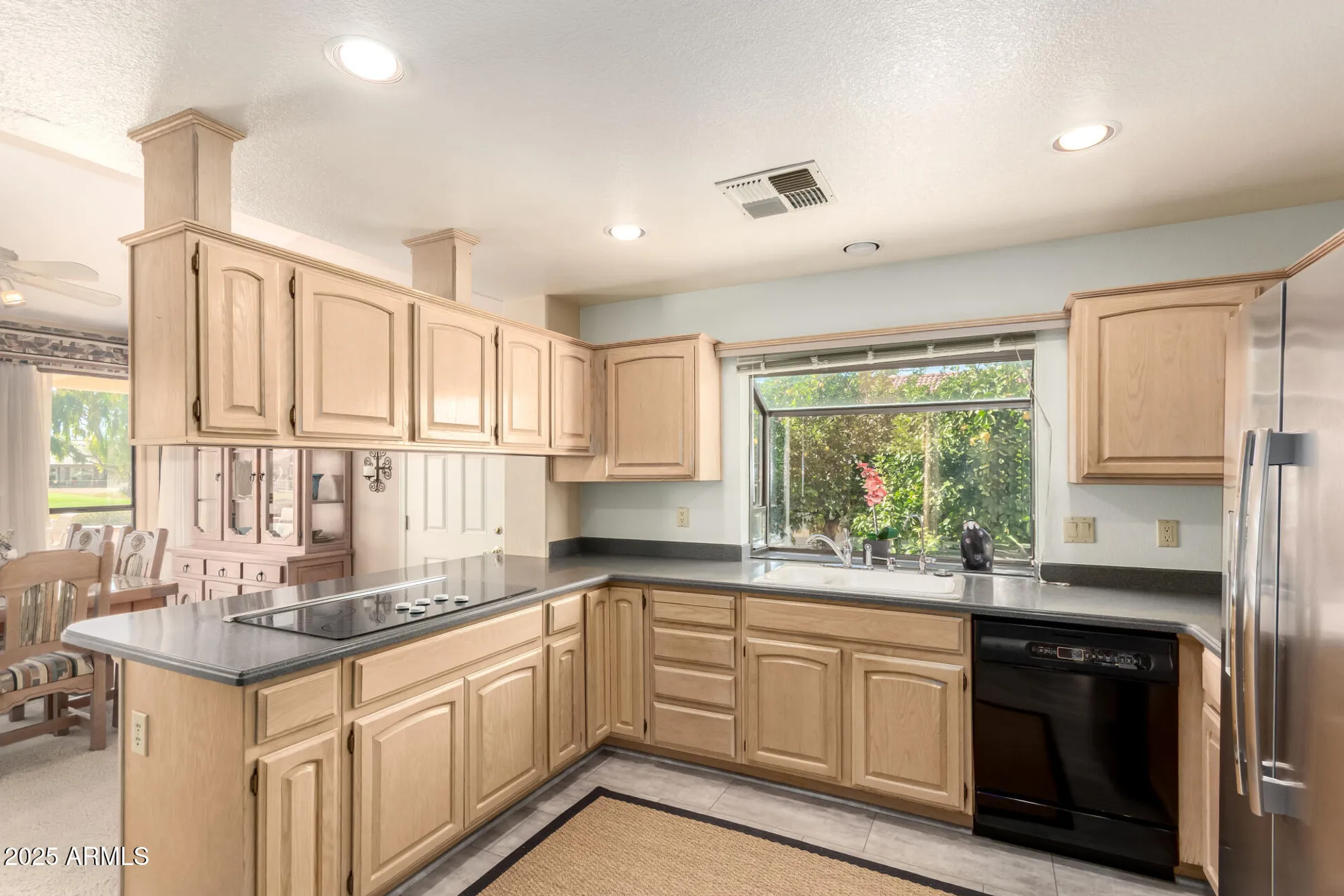 Property Slideshow image 14 of 39 | 11015 e flintlock ct, Sun Lakes, AZ, 85248