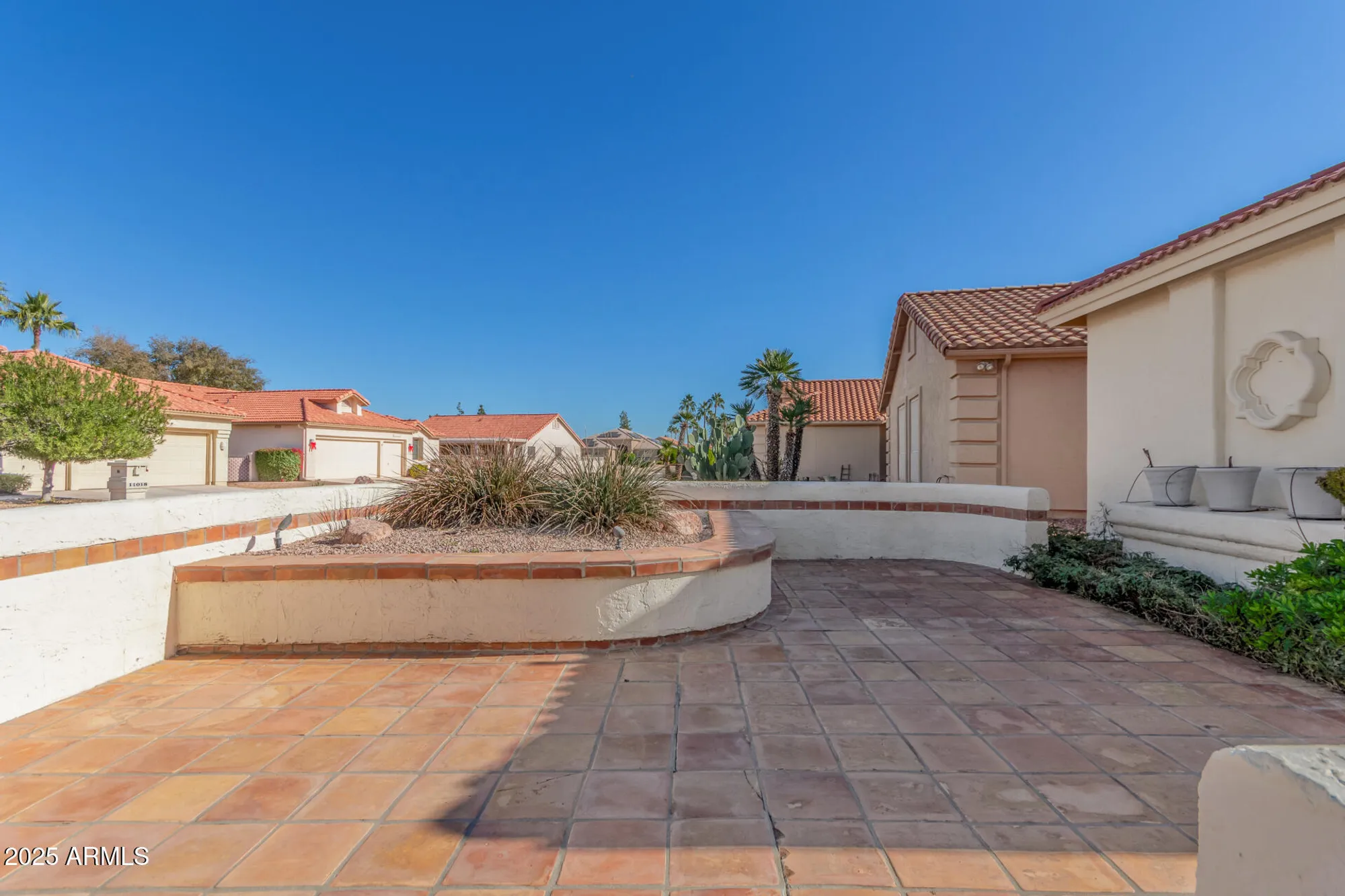 Property Slideshow image 6 of 39 | 11015 e flintlock ct, Sun Lakes, AZ, 85248