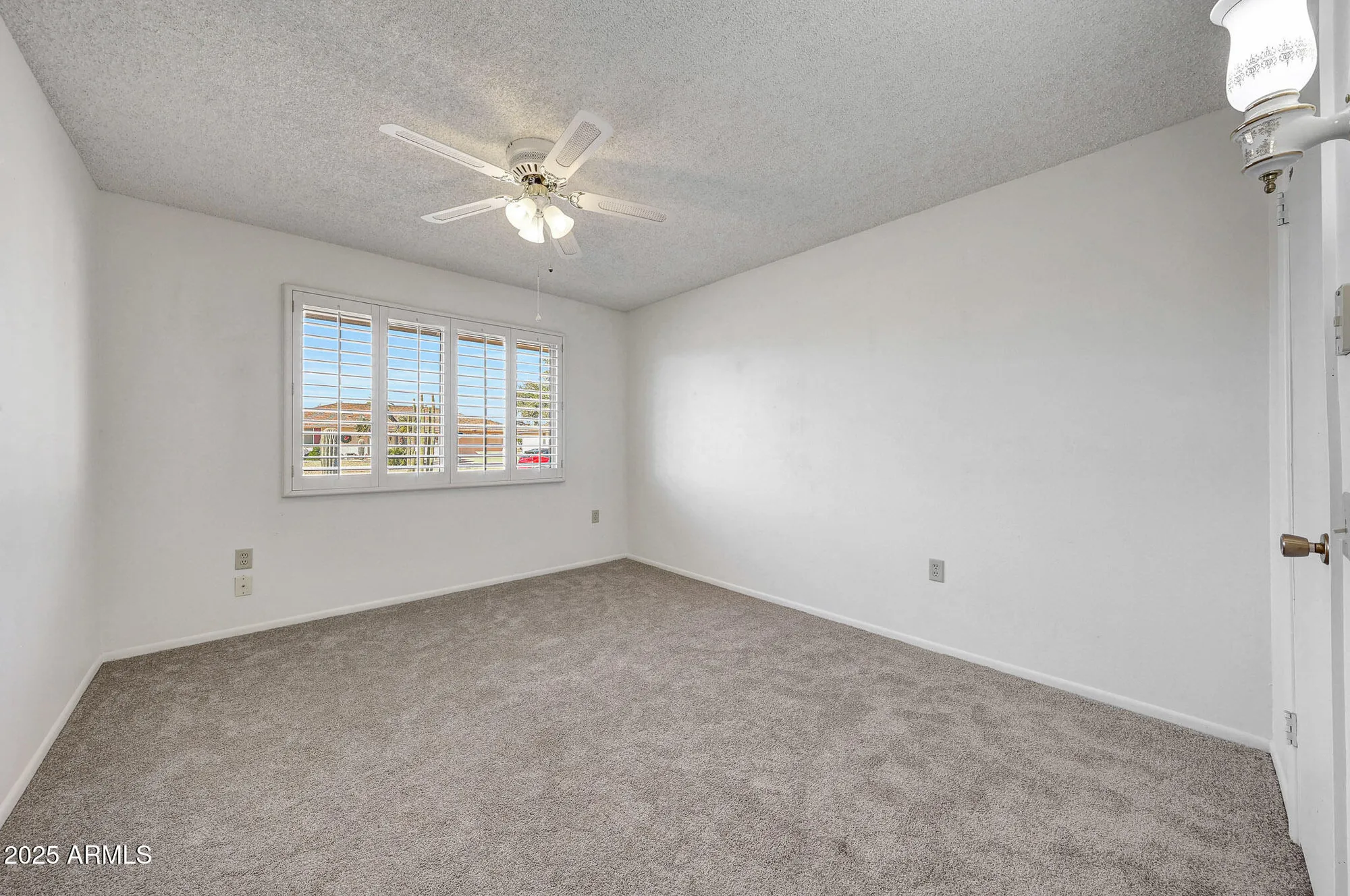 Property Slideshow image 25 of 41 | 12611 n blue ridge dr, Sun City, AZ, 85351