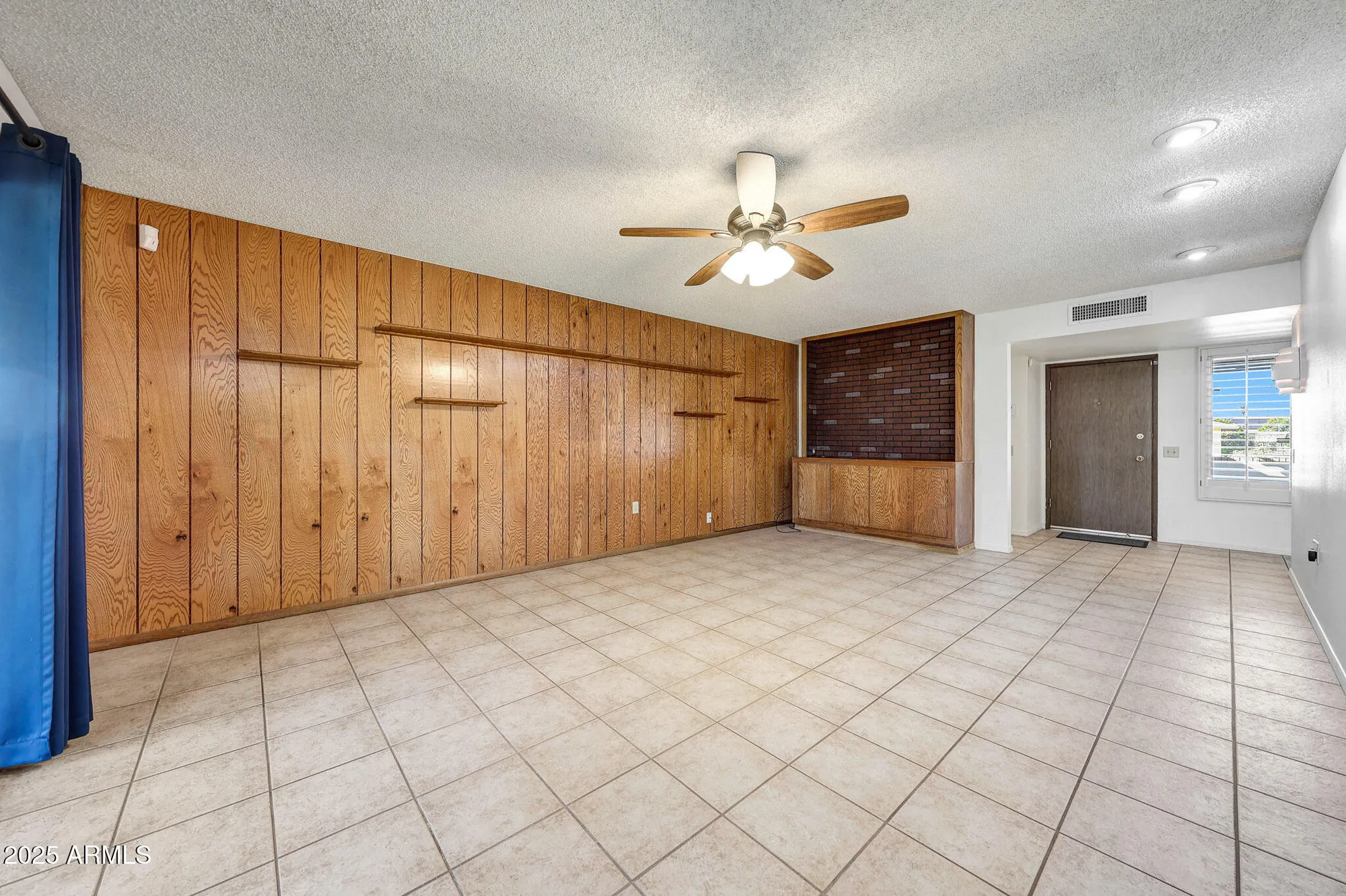 Property Slideshow image 6 of 41 | 12611 n blue ridge dr, Sun City, AZ, 85351