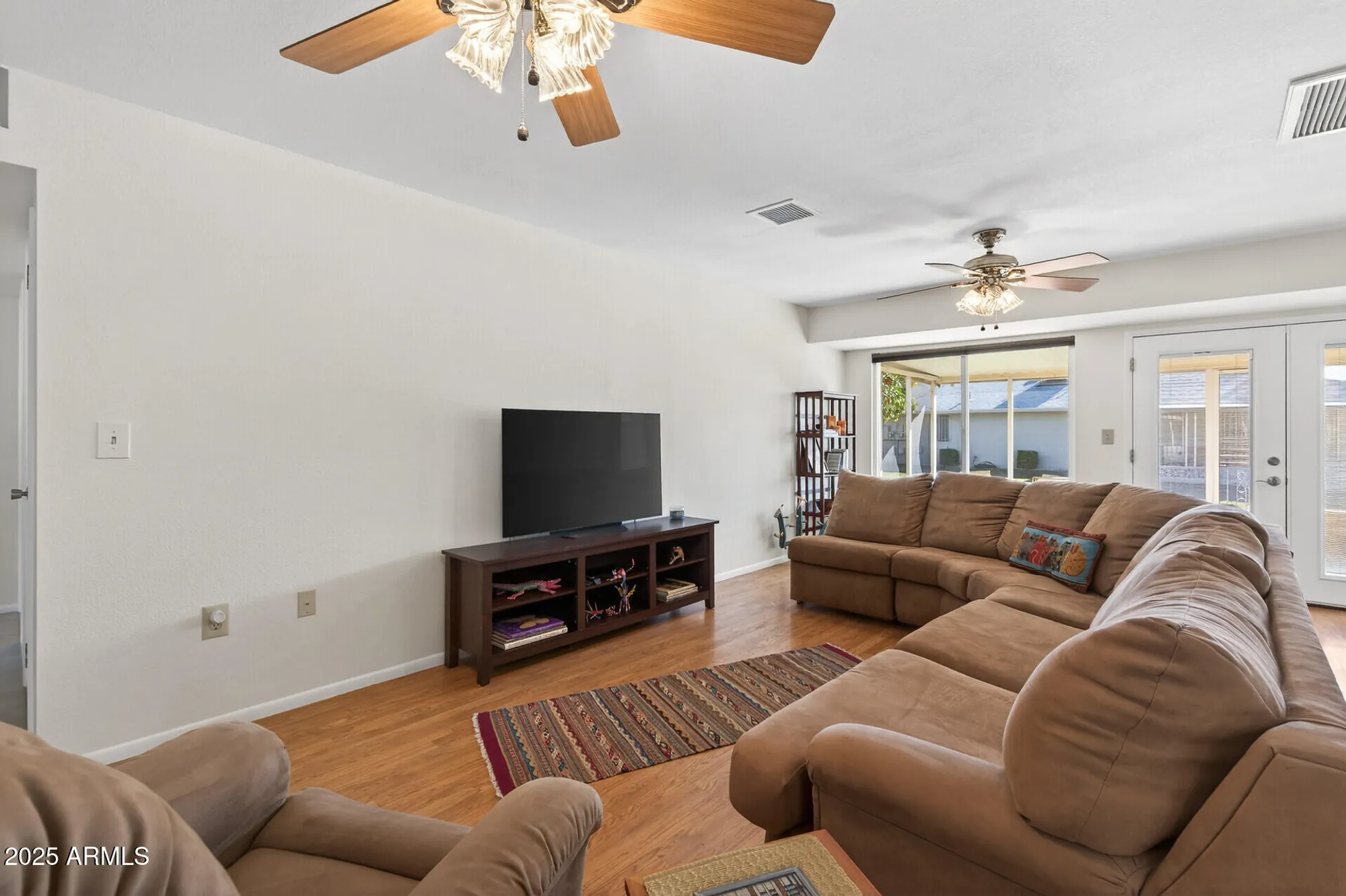 Property Slideshow image 11 of 41 | 10331 w prairie hills cir, Sun City, AZ, 85351