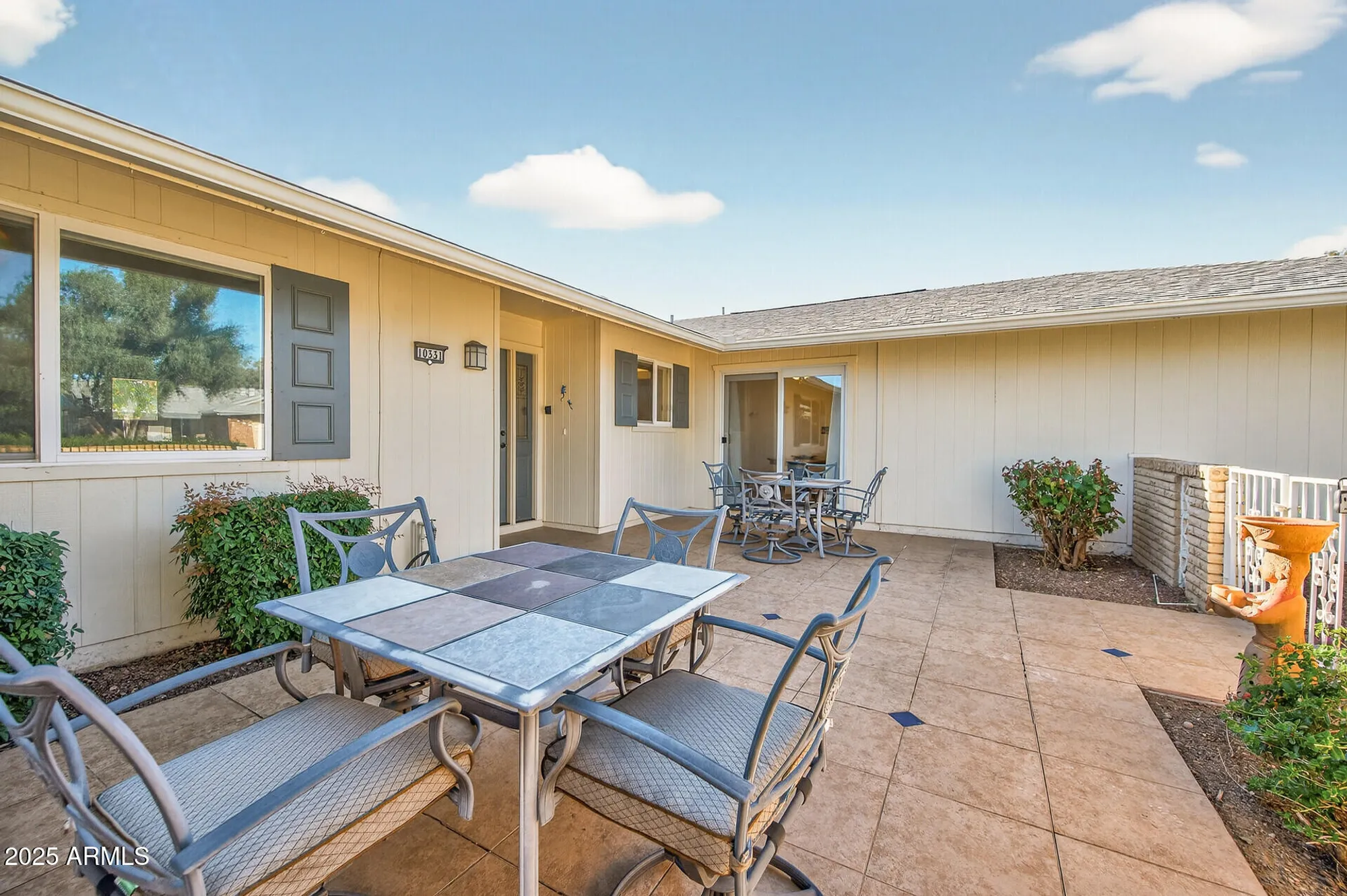 Property Slideshow image 4 of 41 | 10331 w prairie hills cir, Sun City, AZ, 85351