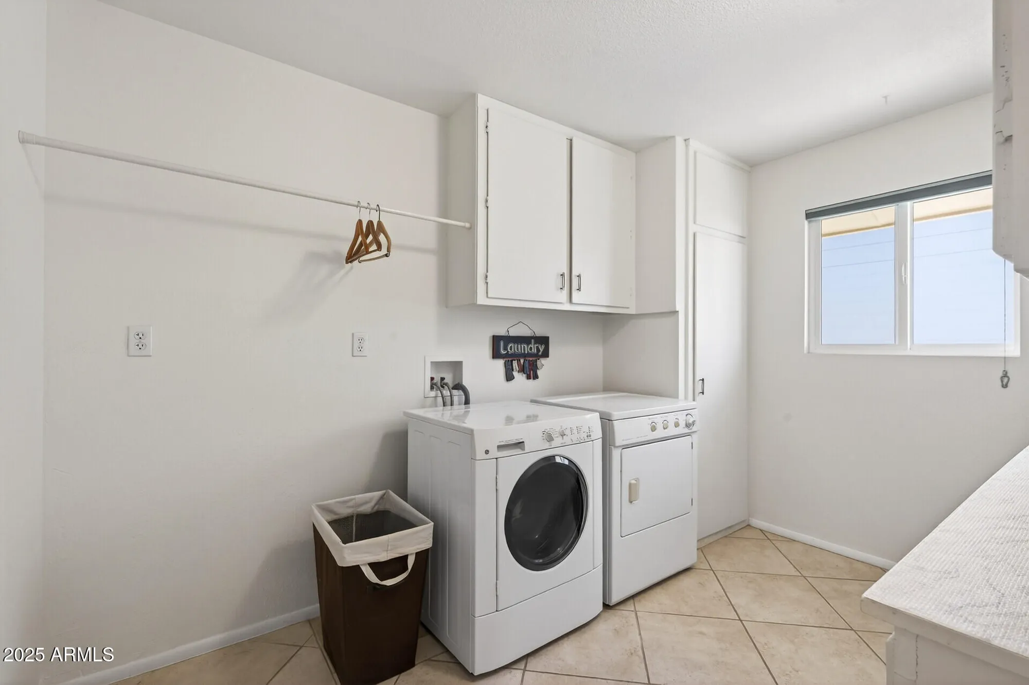 Property Slideshow image 34 of 41 | 10331 w prairie hills cir, Sun City, AZ, 85351