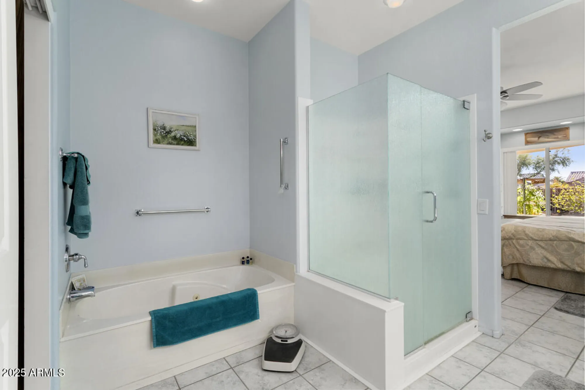 Property Slideshow image 24 of 44 | 15871 w mill valley ln, Surprise, AZ, 85374