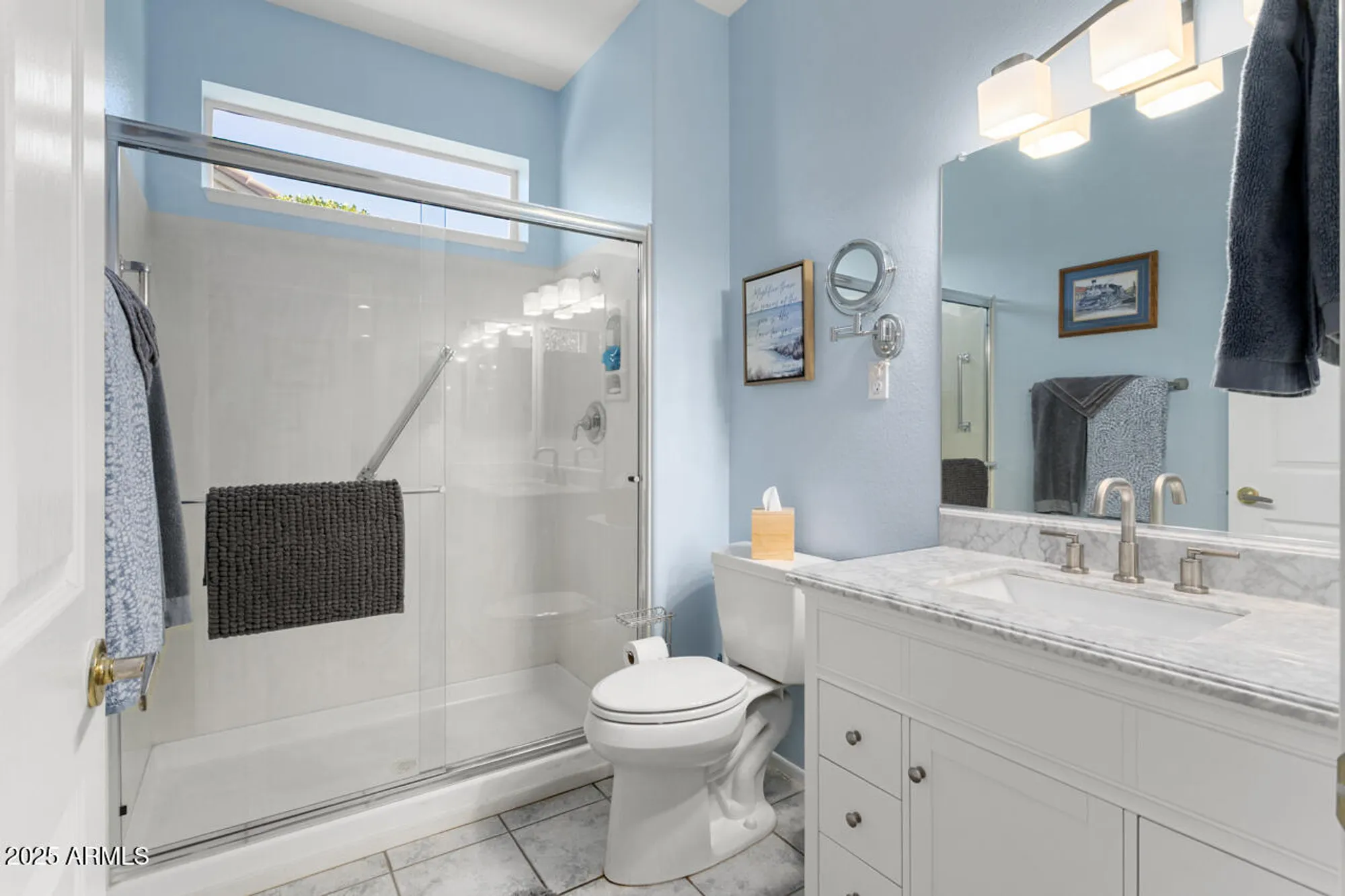 Property Slideshow image 28 of 44 | 15871 w mill valley ln, Surprise, AZ, 85374