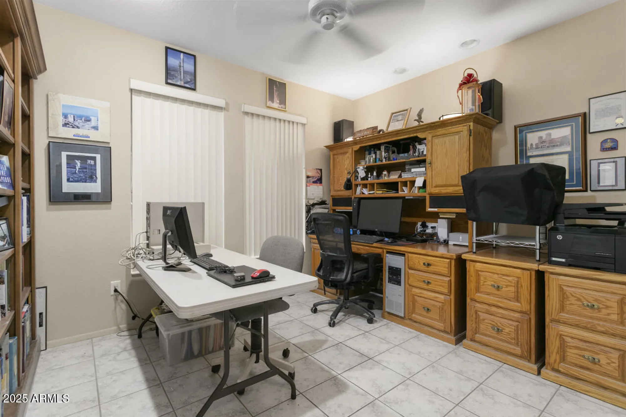 Property Slideshow image 29 of 44 | 15871 w mill valley ln, Surprise, AZ, 85374