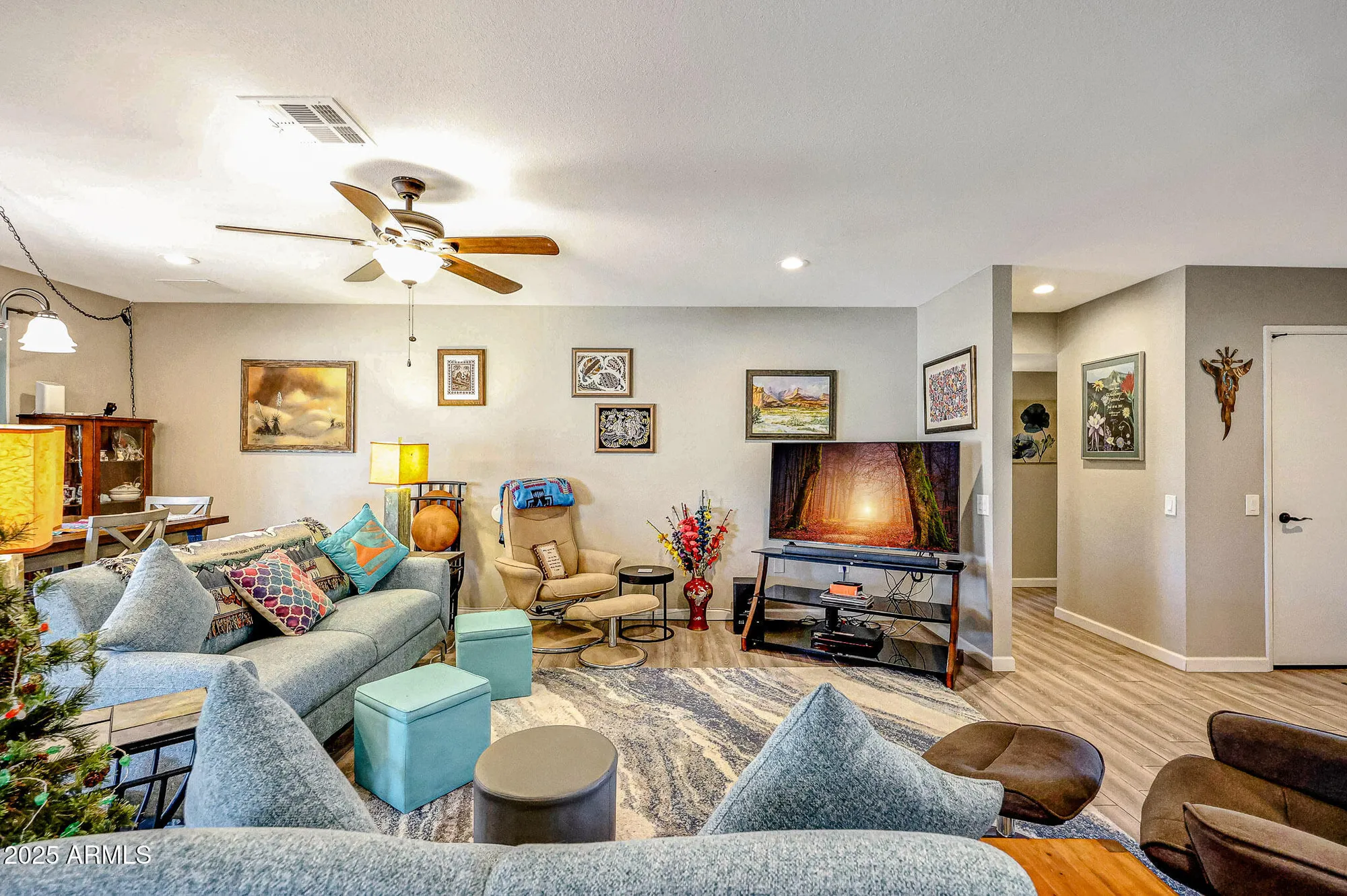 Property Slideshow image 10 of 52 | 17203 n palo verde dr, Sun City, AZ, 85373