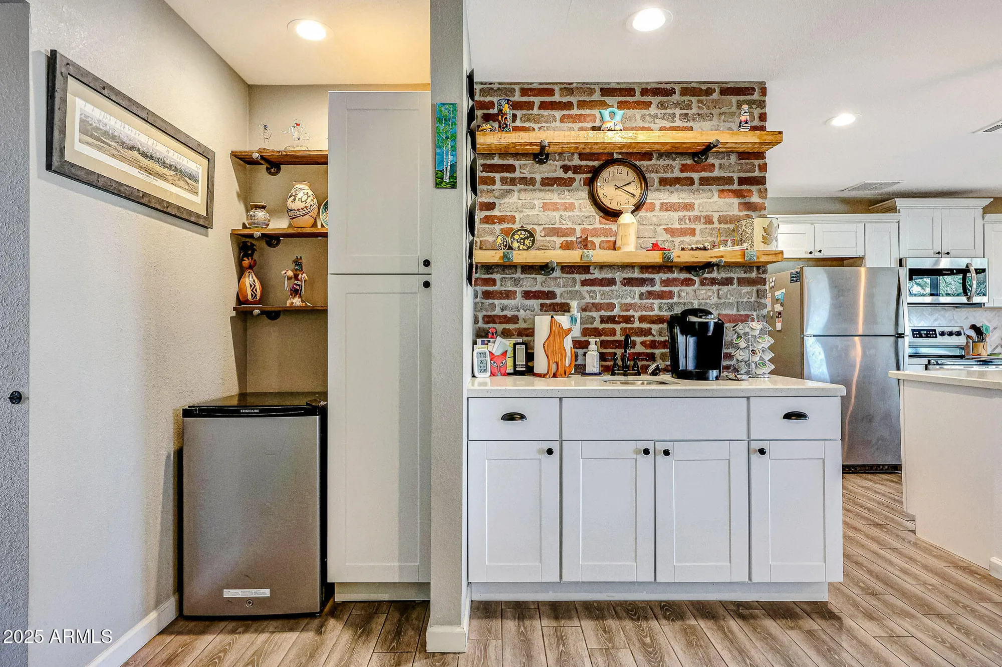 Property Slideshow image 15 of 52 | 17203 n palo verde dr, Sun City, AZ, 85373