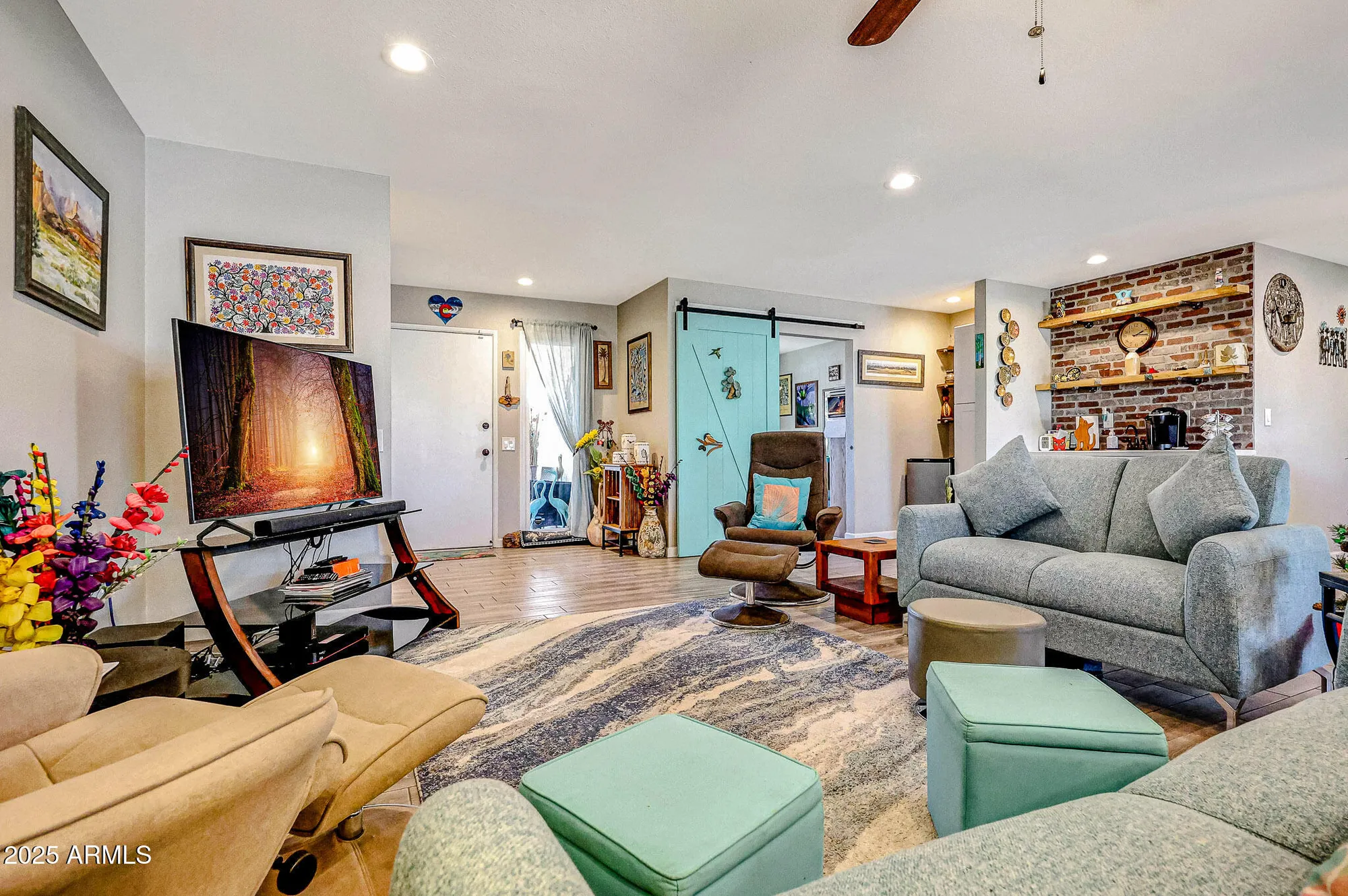 Property Slideshow image 11 of 52 | 17203 n palo verde dr, Sun City, AZ, 85373