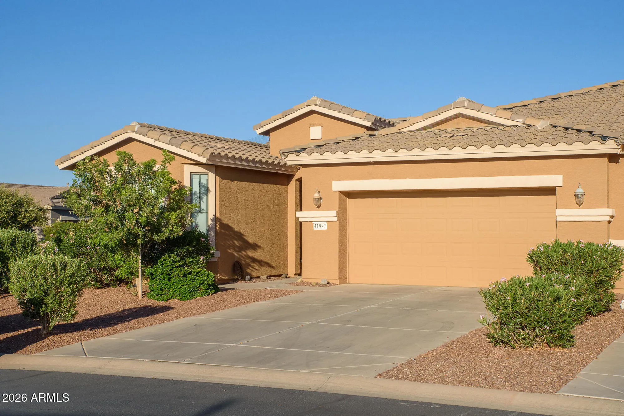 41987 W DORSEY DR, MARICOPA, AZ 85138 | Province | 55+ Home For Sale