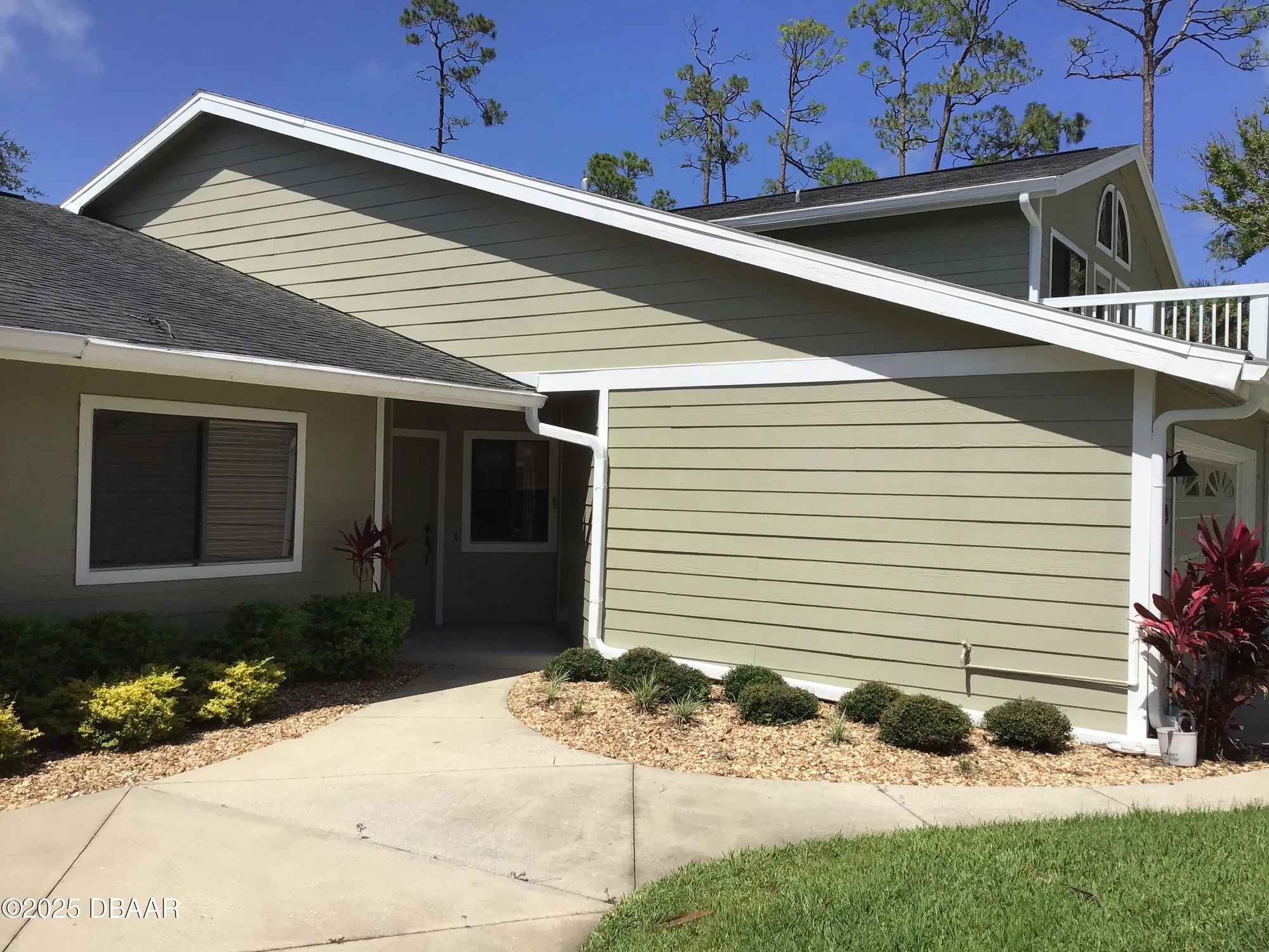 Property Slideshow image 2 of 38 | 39 landings ln, Ormond Beach, FL, 32174