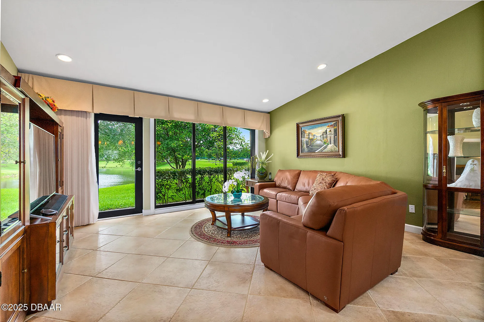 Property Slideshow image 11 of 38 | 39 landings ln, Ormond Beach, FL, 32174