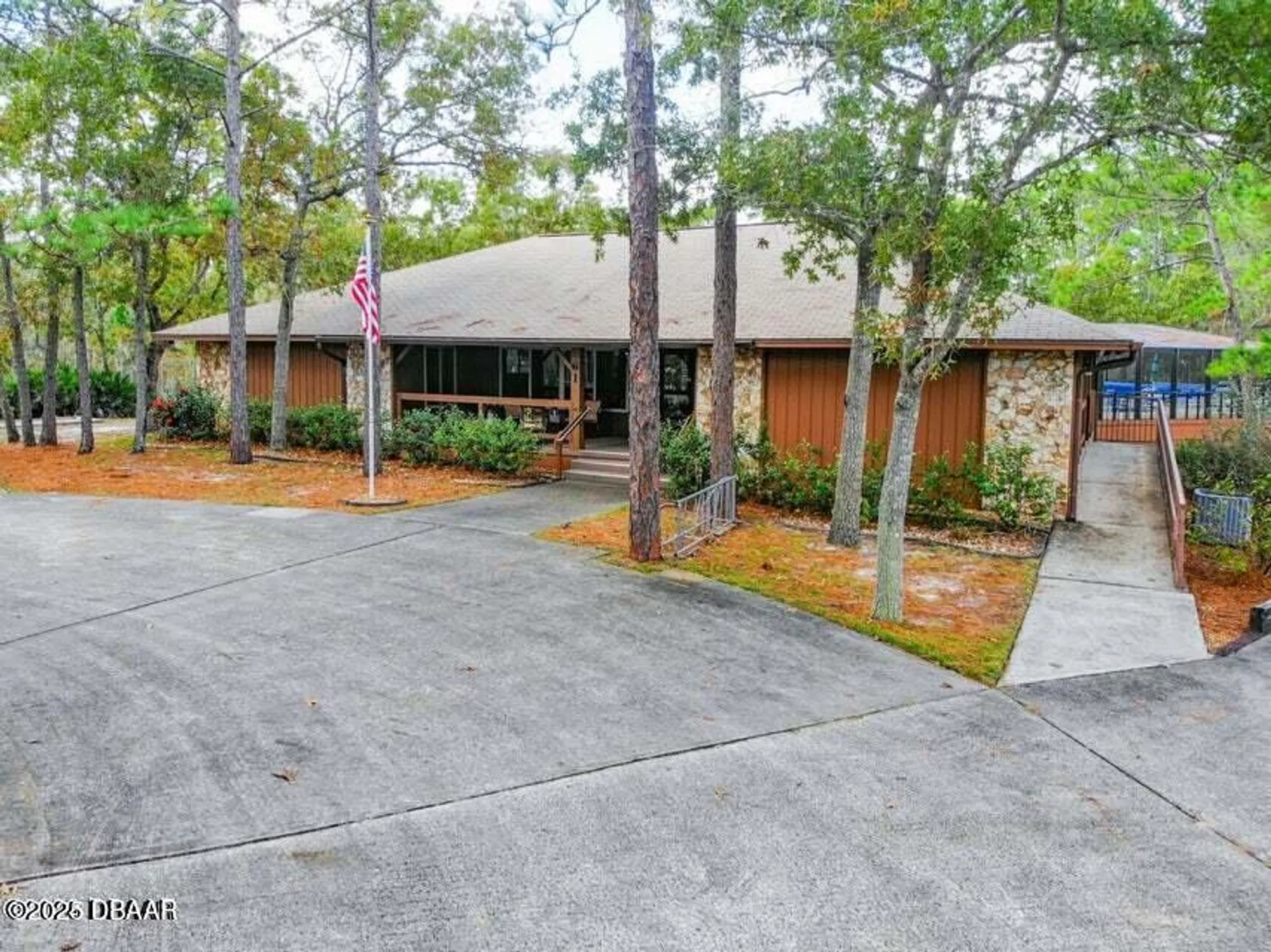 Property Slideshow image 42 of 47 | 39 crooked pine rd, Port Orange, FL, 32128