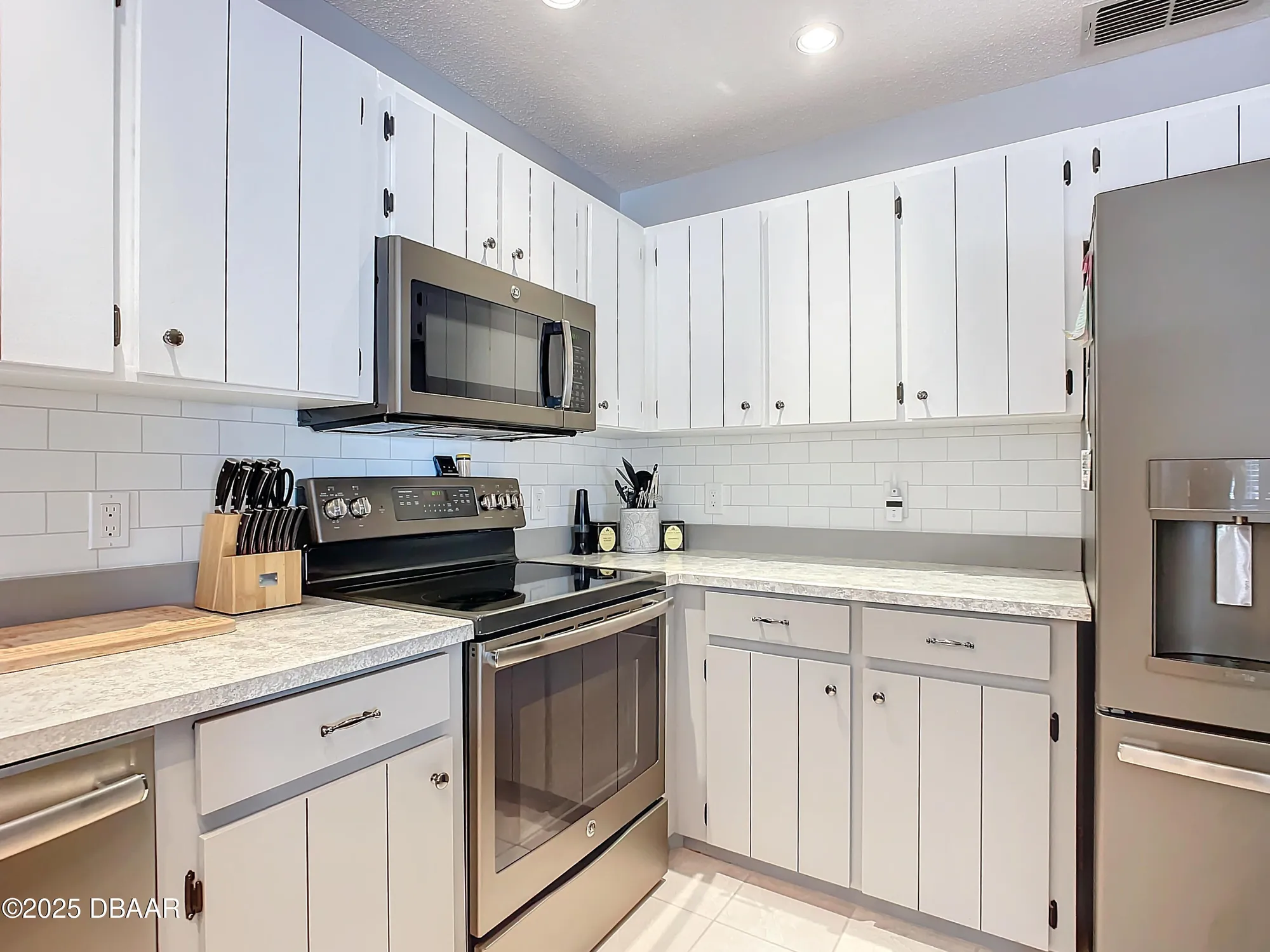 Property Slideshow image 23 of 47 | 39 crooked pine rd, Port Orange, FL, 32128