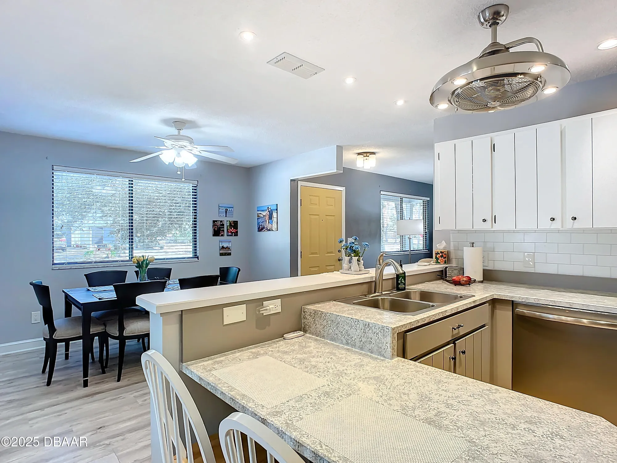 Property Slideshow image 20 of 47 | 39 crooked pine rd, Port Orange, FL, 32128