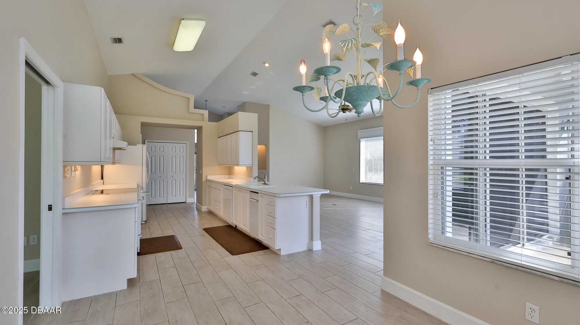 Property Slideshow image 13 of 39 | 51 bay pointe dr, Ormond Beach, FL, 32174