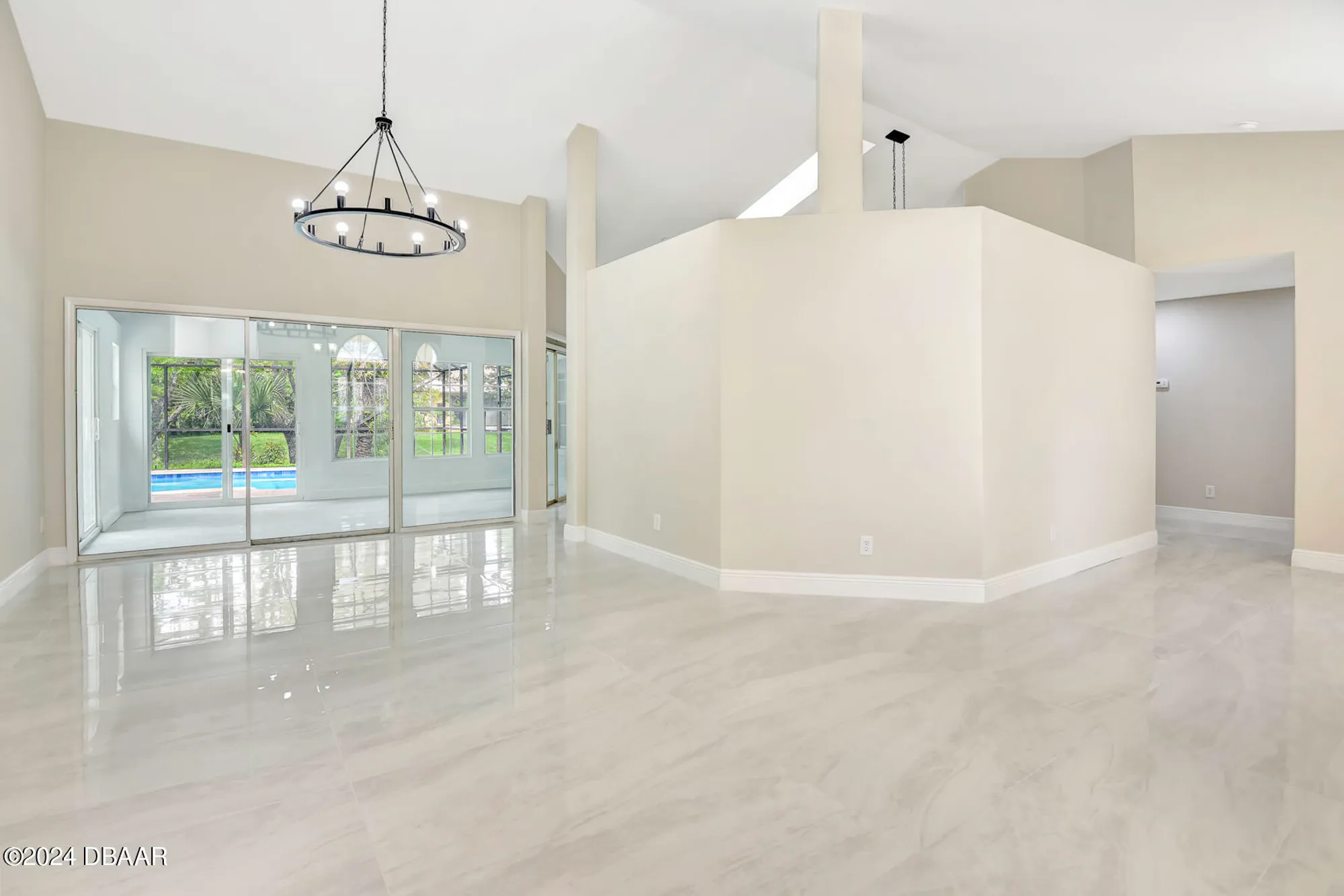 Property Slideshow image 9 of 46 | 5 lake isle way, Ormond Beach, FL, 32174