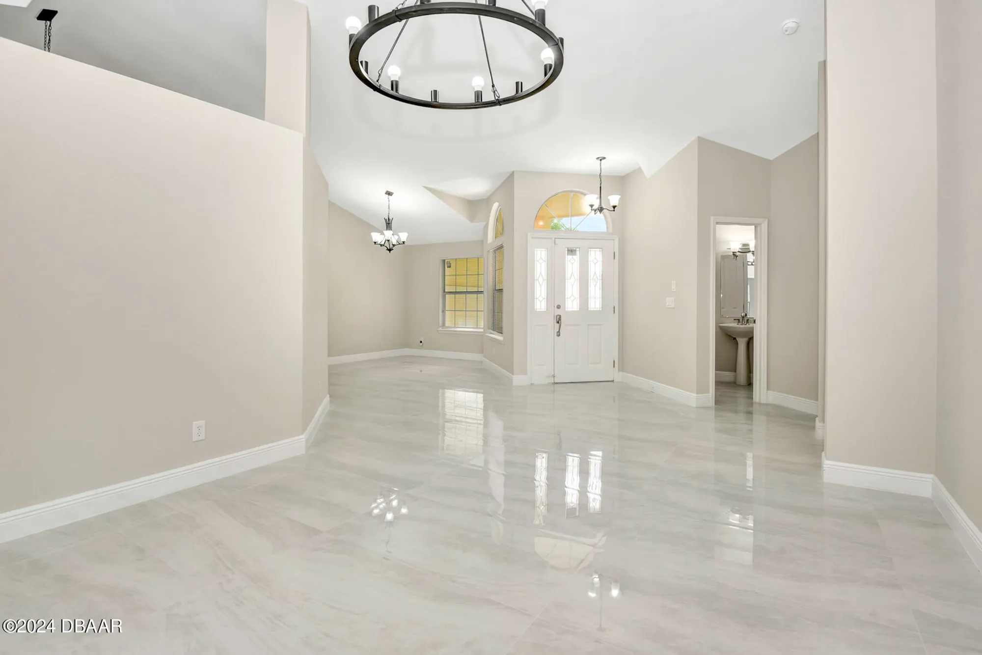 Property Slideshow image 10 of 46 | 5 lake isle way, Ormond Beach, FL, 32174