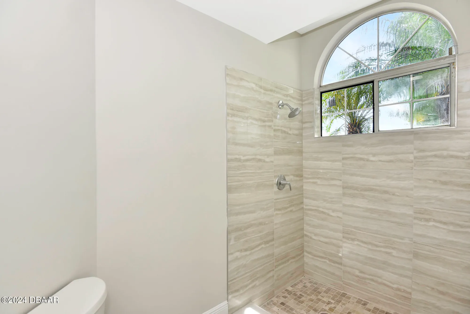 Property Slideshow image 27 of 46 | 5 lake isle way, Ormond Beach, FL, 32174