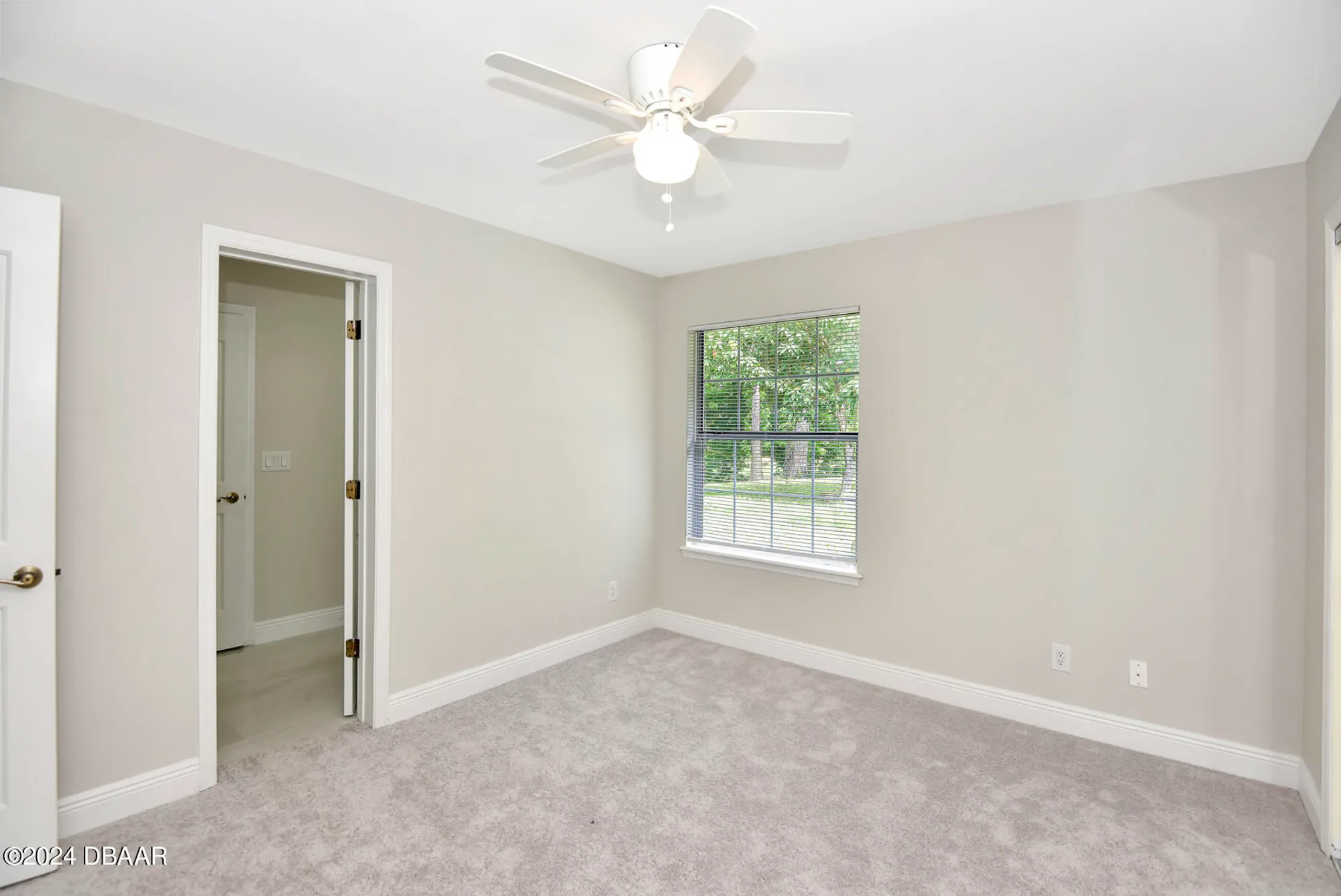 Property Slideshow image 34 of 46 | 5 lake isle way, Ormond Beach, FL, 32174