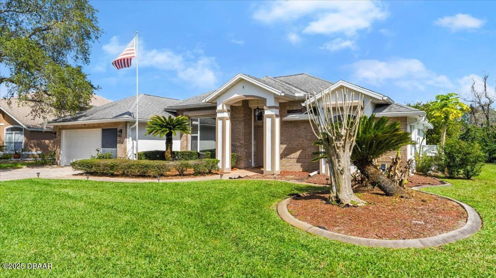 Property Slideshow image 2 of 47 | 4 creek bluff way, Ormond Beach, FL, 32174