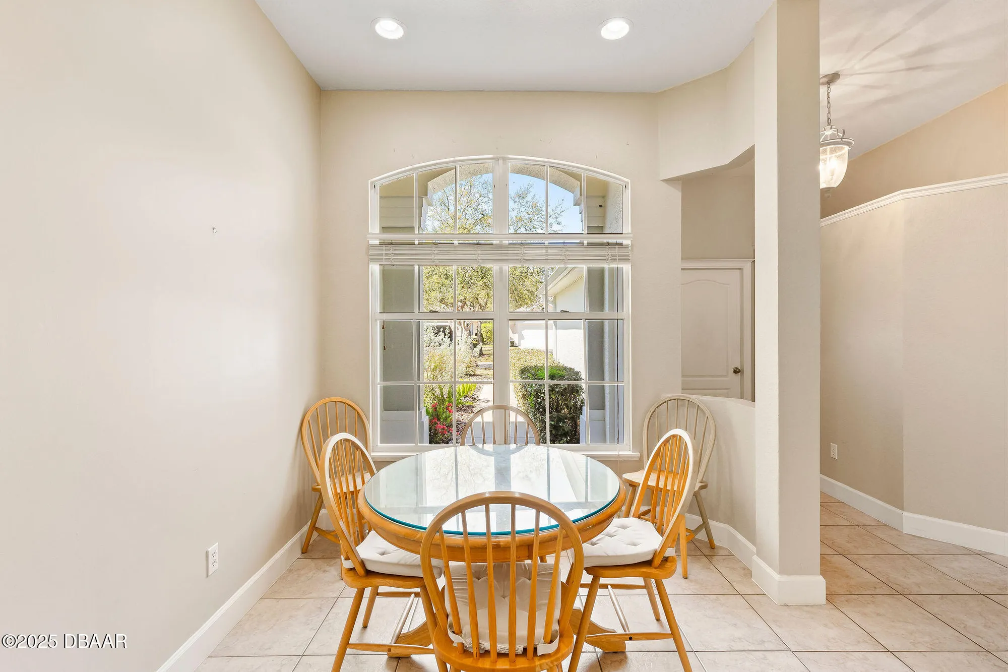 Property Slideshow image 5 of 89 | 1422 carlow cir, Ormond Beach, FL, 32174