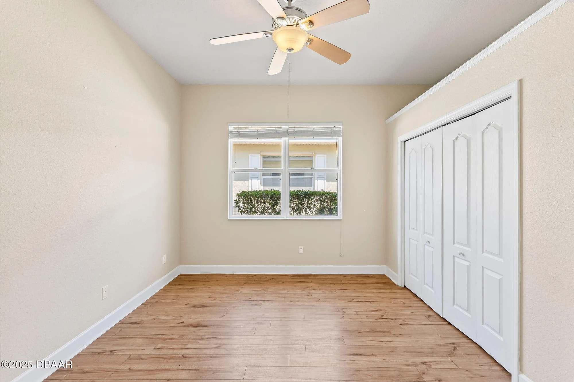 Property Slideshow image 12 of 89 | 1422 carlow cir, Ormond Beach, FL, 32174