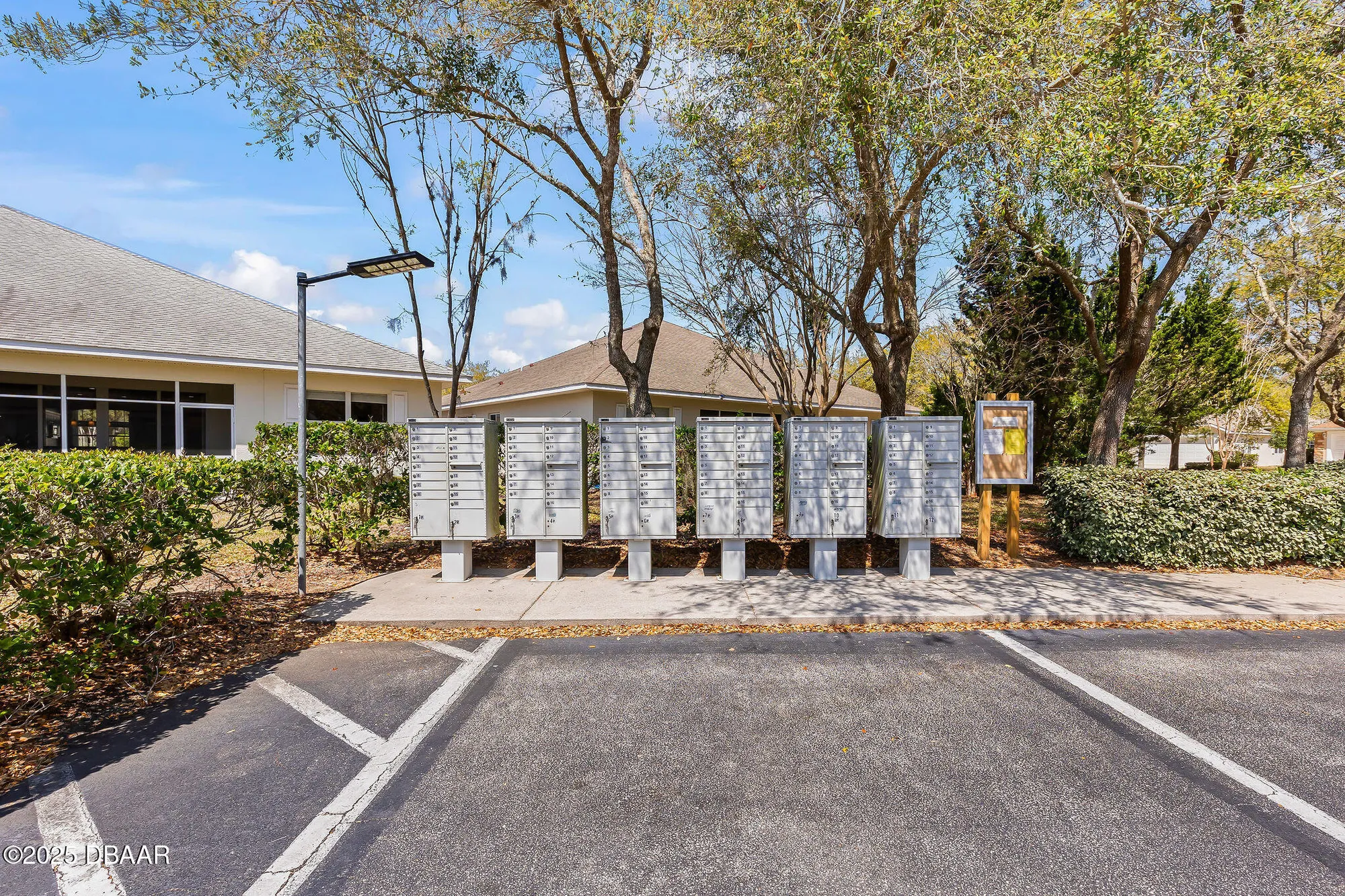 Property Slideshow image 28 of 89 | 1422 carlow cir, Ormond Beach, FL, 32174