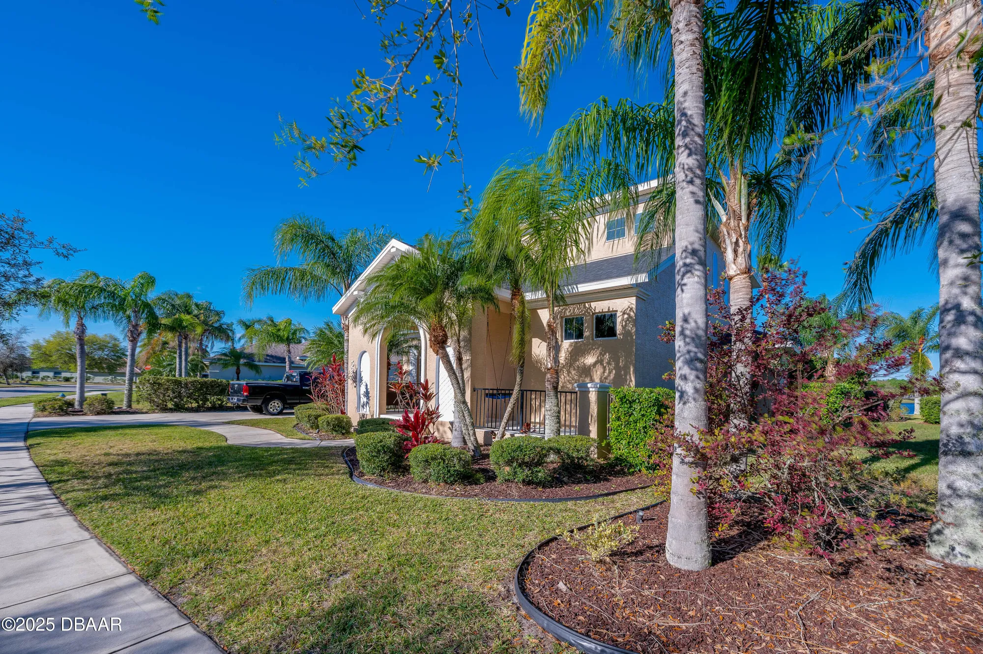 Property Slideshow image 4 of 63 | 594 marisol dr, New Smyrna Beach, FL, 32168