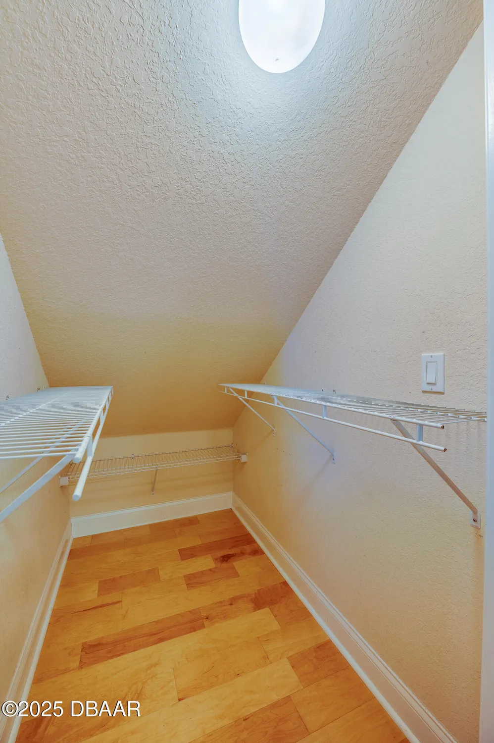 Property Slideshow image 25 of 63 | 594 marisol dr, New Smyrna Beach, FL, 32168