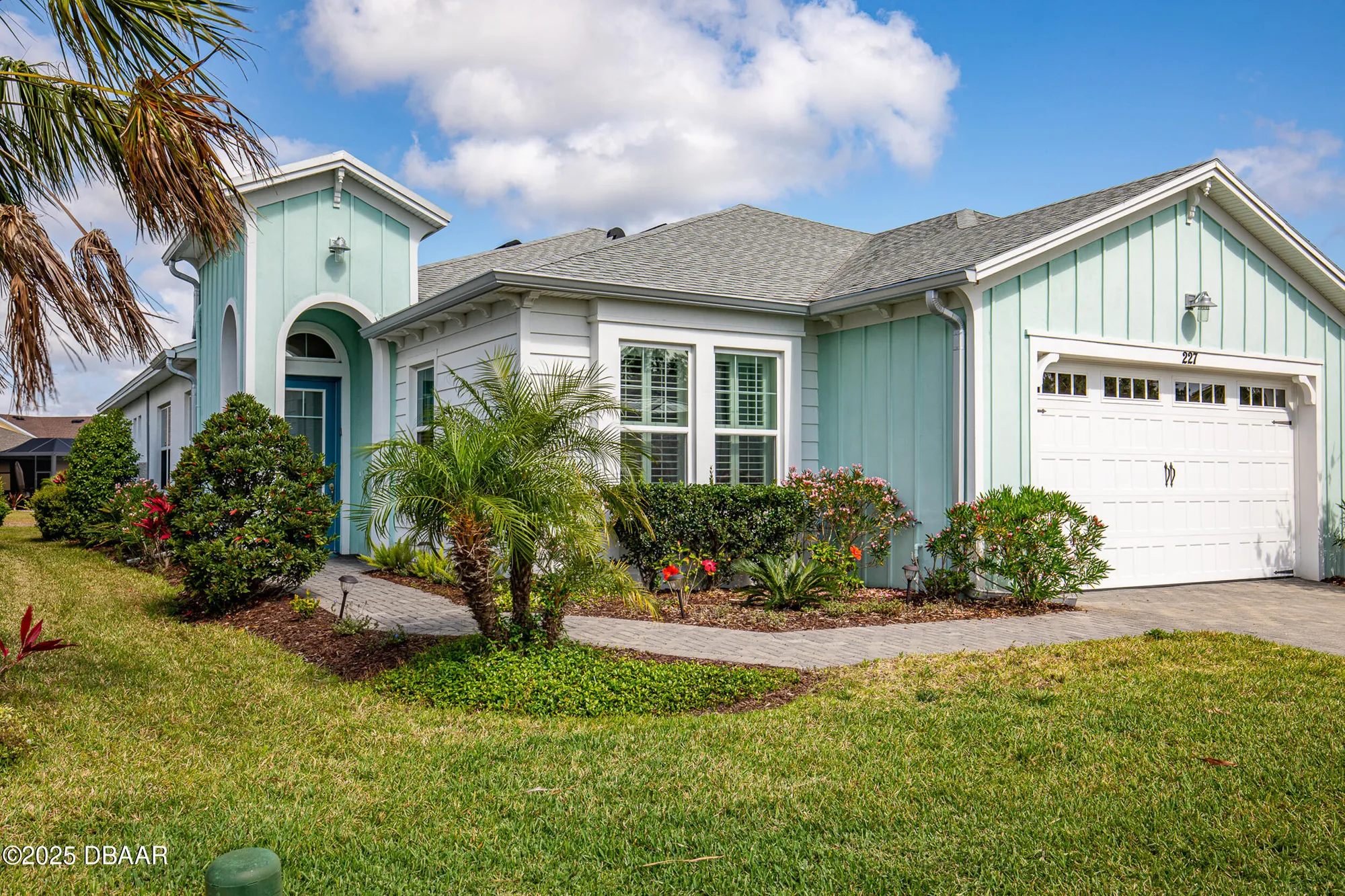 Property Slideshow image 1 of 101 | 227 coral reef way, Daytona Beach, FL, 32124
