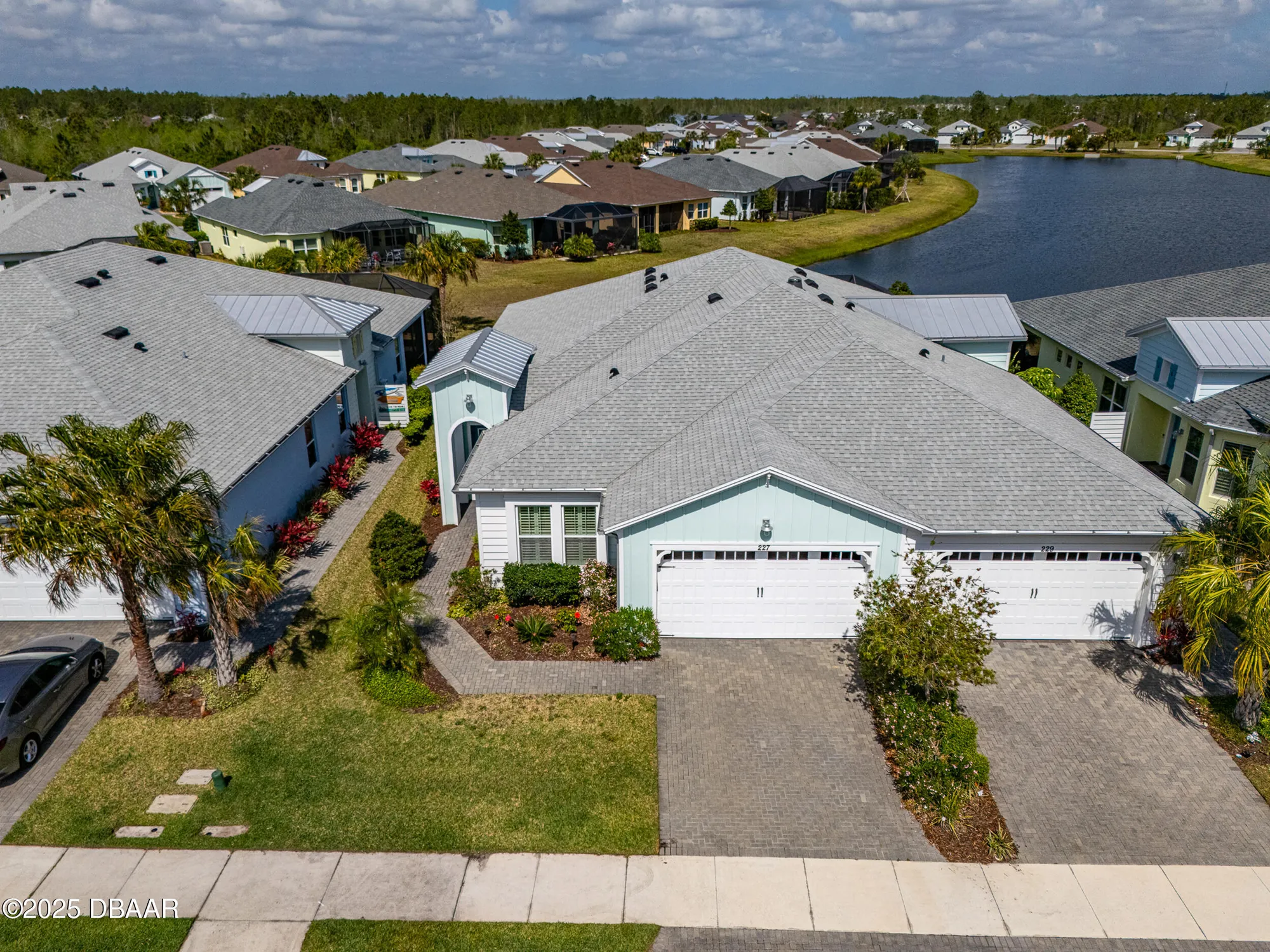 Property Slideshow image 40 of 101 | 227 coral reef way, Daytona Beach, FL, 32124