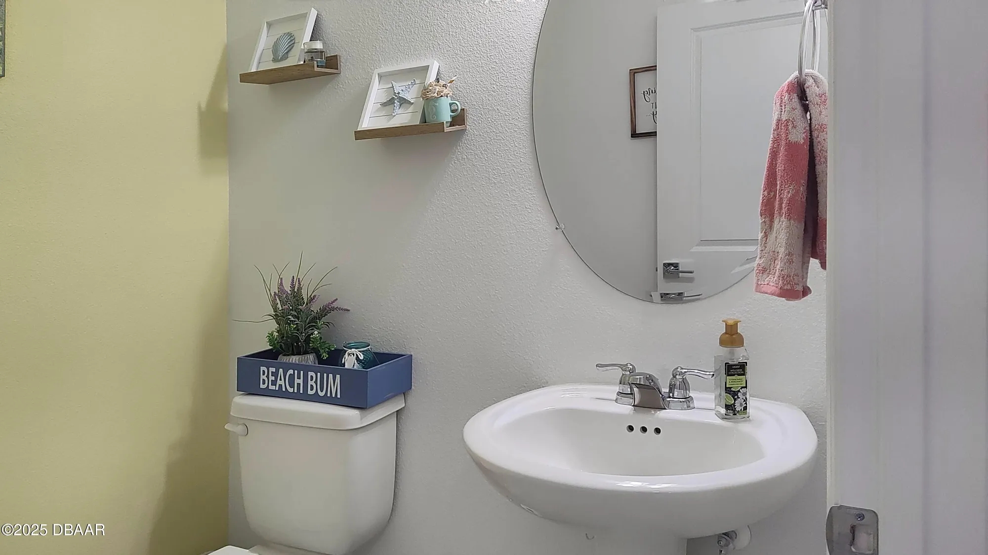 Property Slideshow image 30 of 81 | 710 coral reef way, Daytona Beach, FL, 32124