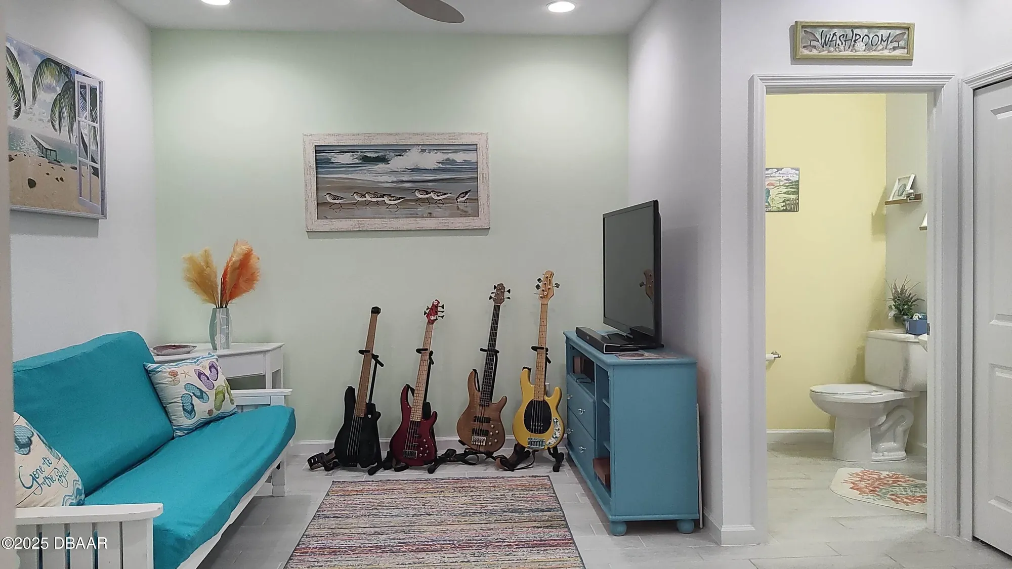 Property Slideshow image 27 of 81 | 710 coral reef way, Daytona Beach, FL, 32124