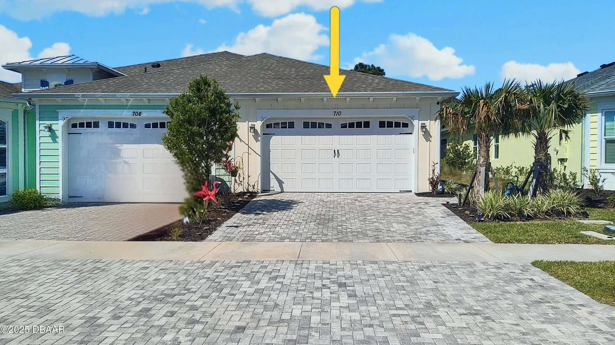 Property Slideshow image 4 of 81 | 710 coral reef way, Daytona Beach, FL, 32124