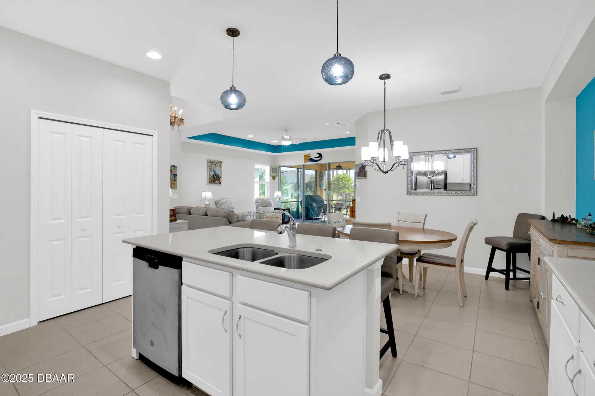 Property Slideshow image 12 of 100 | 914 attitude ave, Daytona Beach, FL, 32124