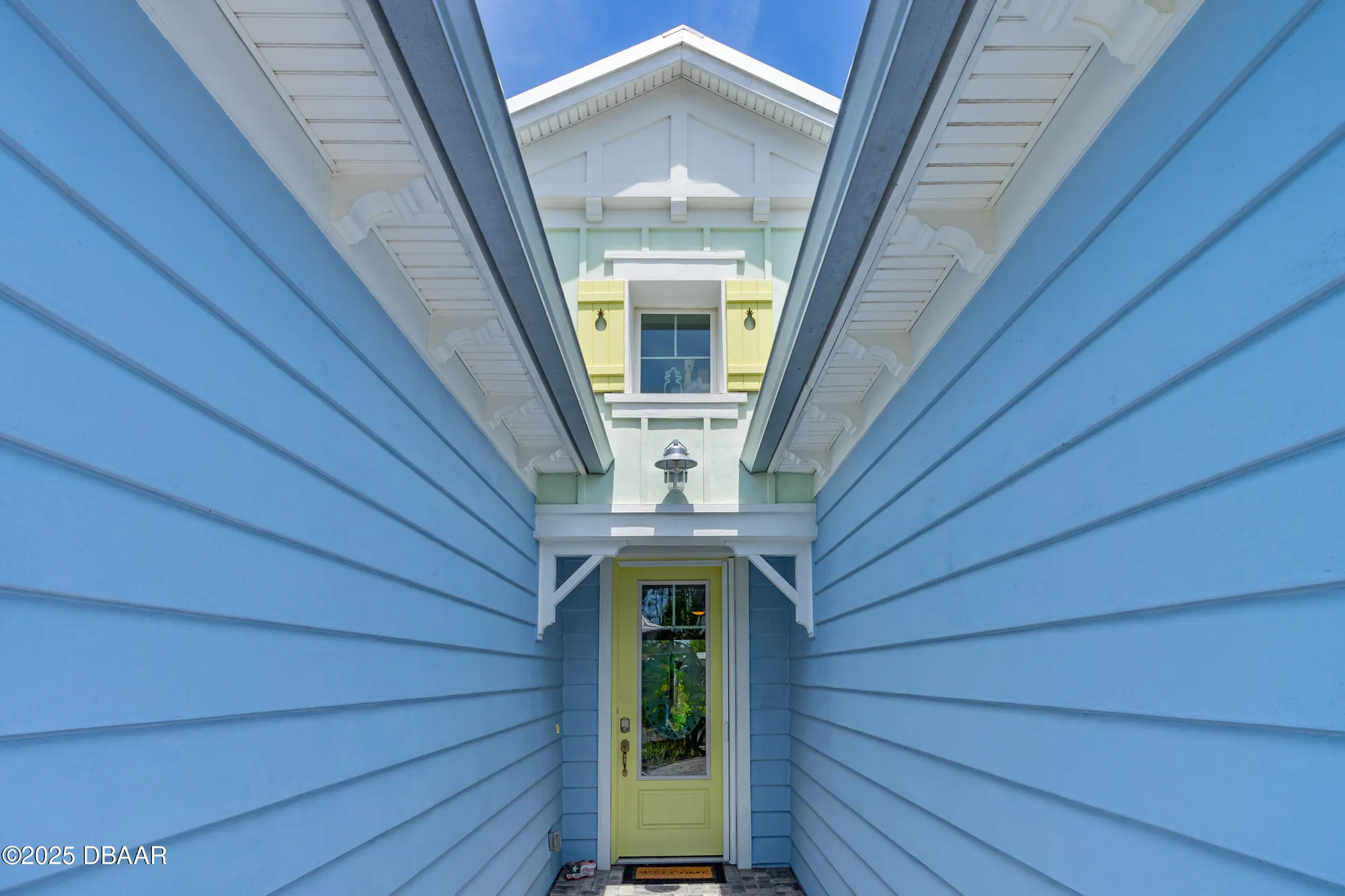 Property Slideshow image 5 of 63 | 1082 castaway ct, Daytona Beach, FL, 32124