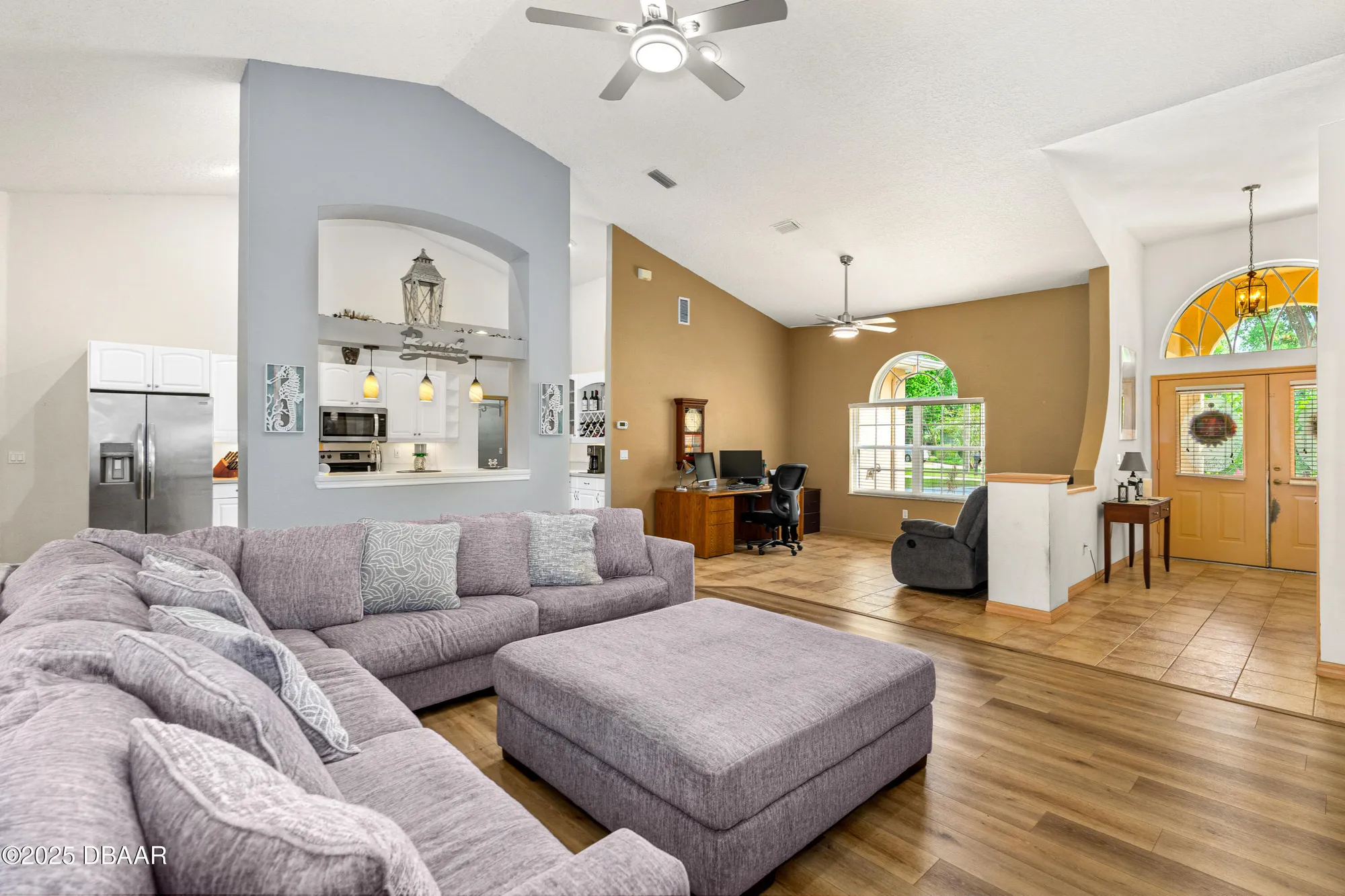 Property Slideshow image 9 of 51 | 4121 salina ln, Ormond Beach, FL, 32174