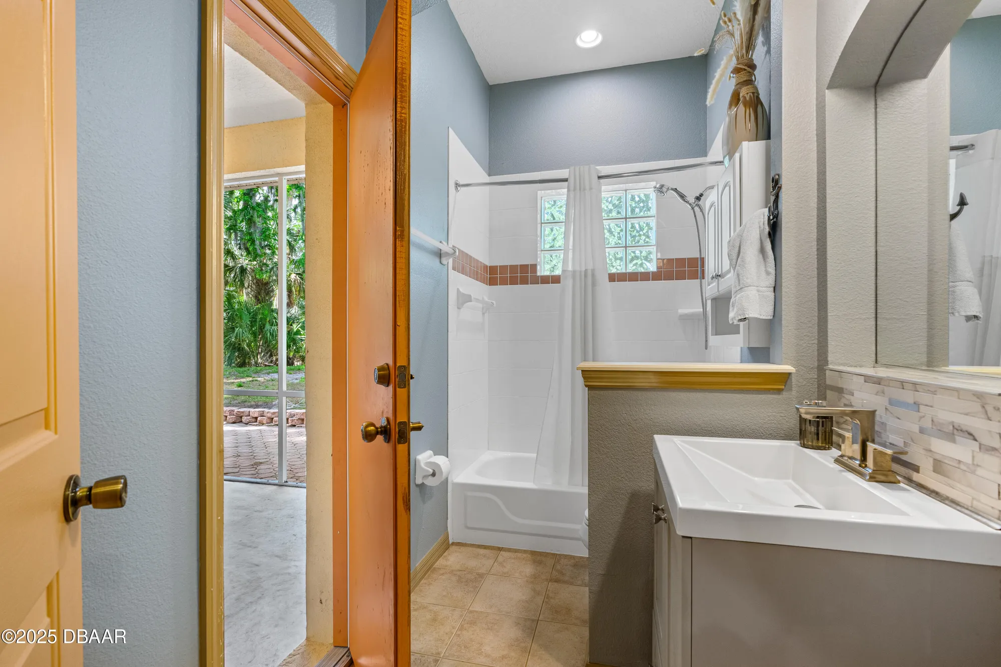 Property Slideshow image 36 of 51 | 4121 salina ln, Ormond Beach, FL, 32174