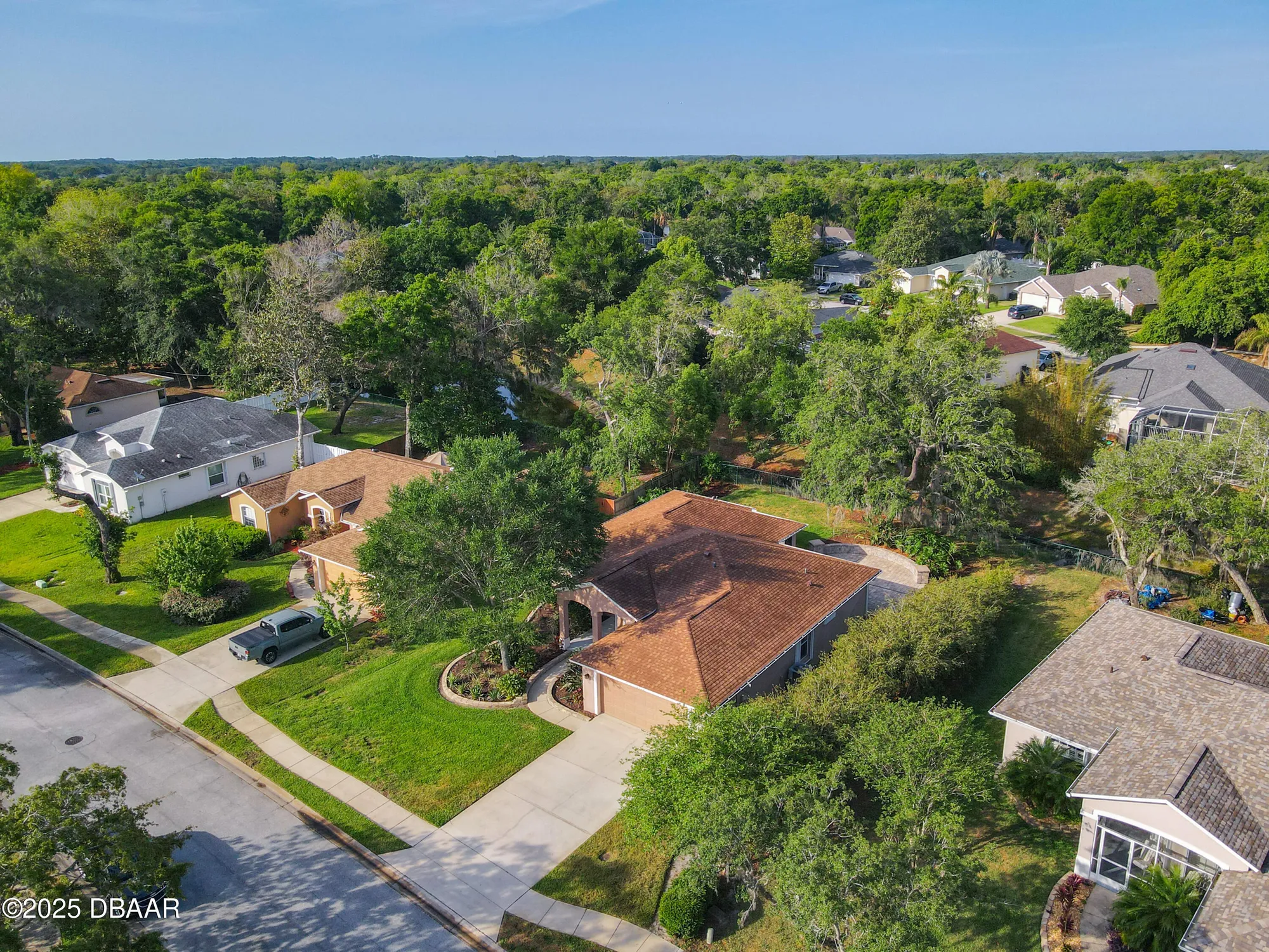 Property Slideshow image 4 of 55 | 6037 whispering trees ln, Port Orange, FL, 32128