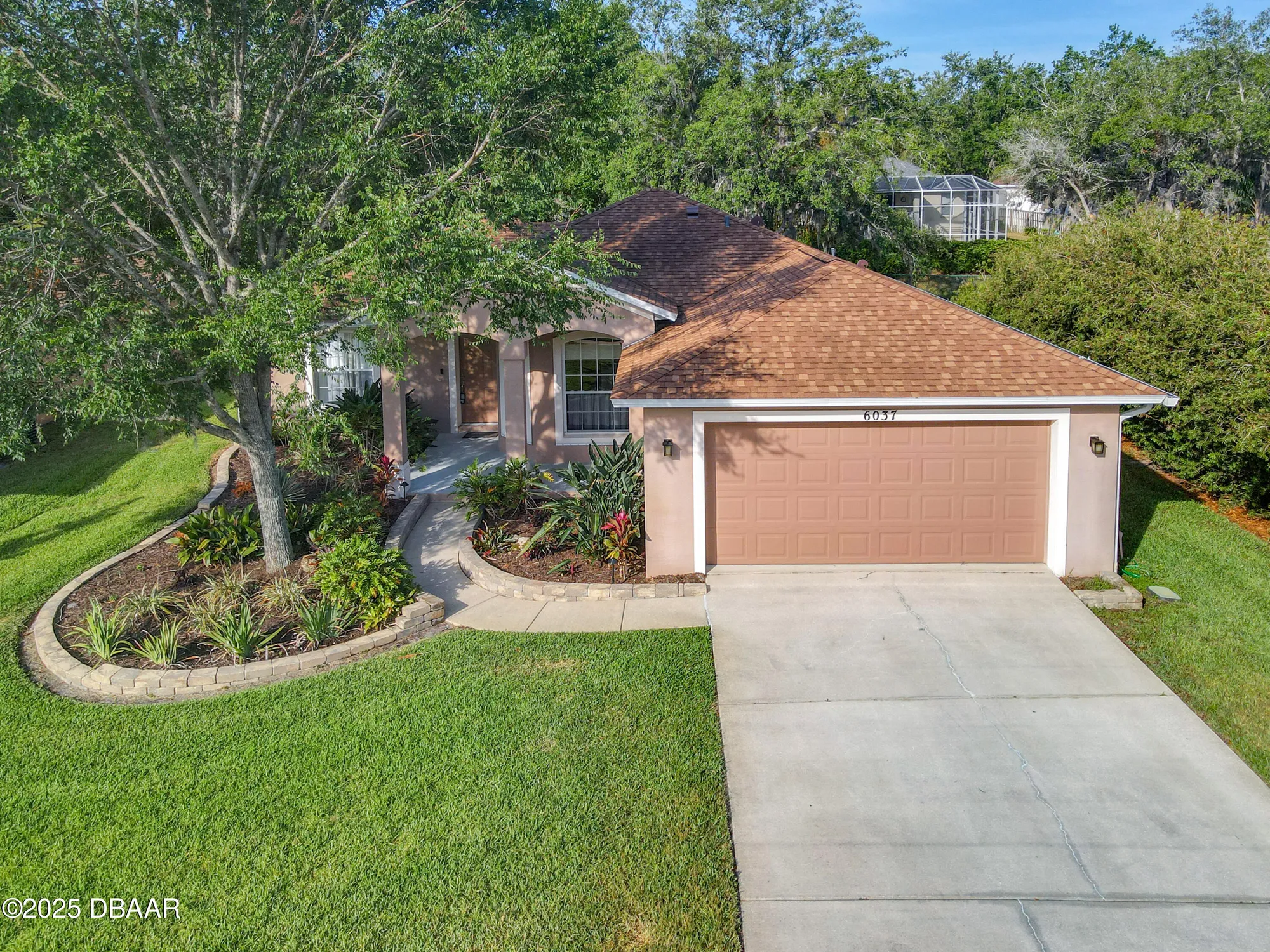 Property Slideshow image 5 of 55 | 6037 whispering trees ln, Port Orange, FL, 32128