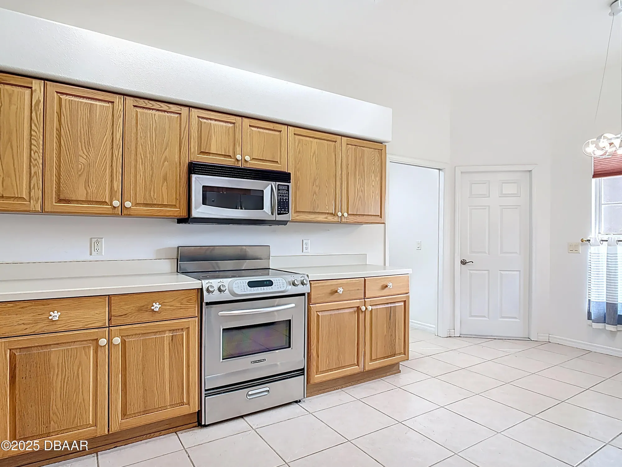 Property Slideshow image 15 of 55 | 6037 whispering trees ln, Port Orange, FL, 32128