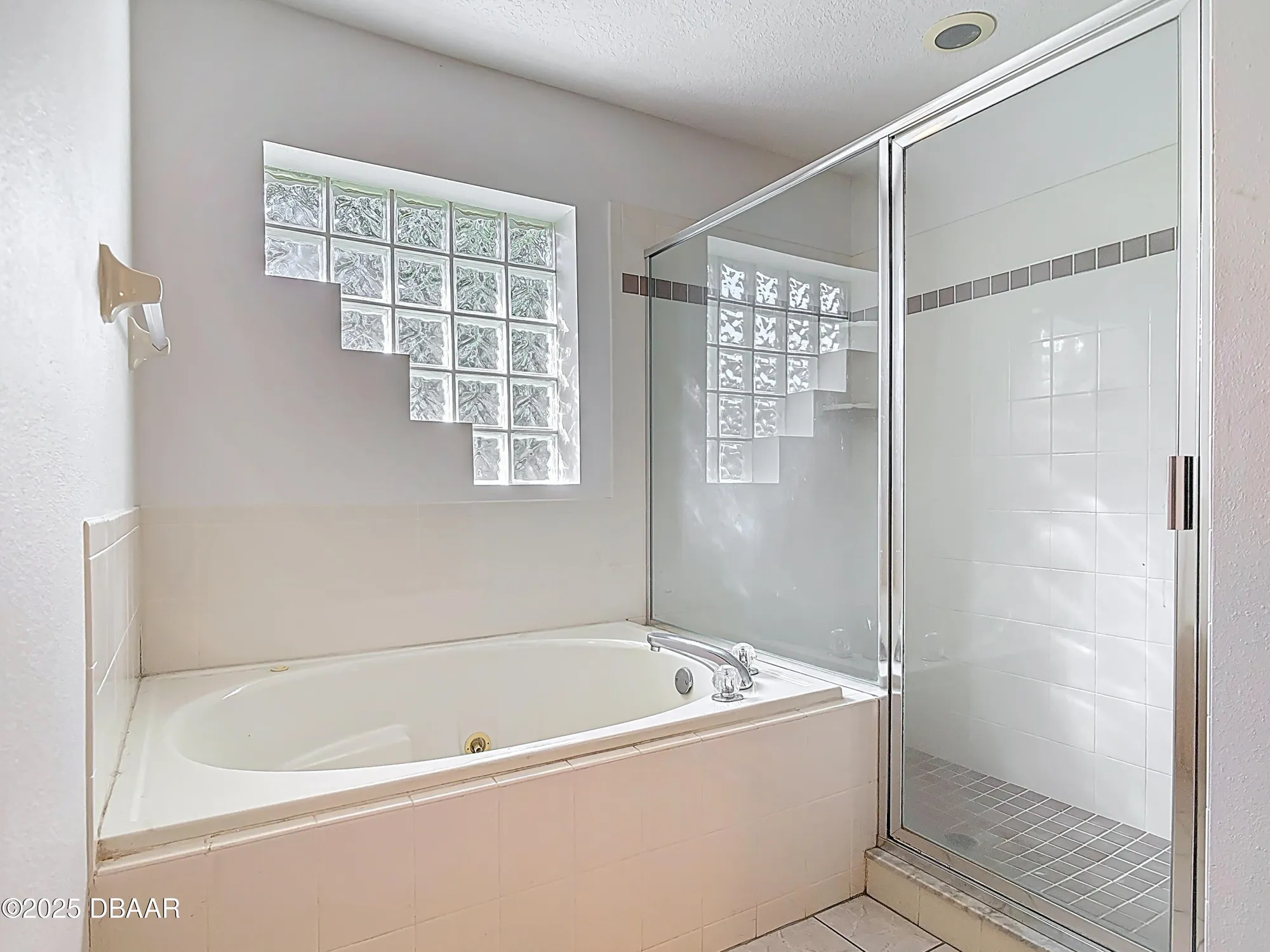 Property Slideshow image 30 of 55 | 6037 whispering trees ln, Port Orange, FL, 32128