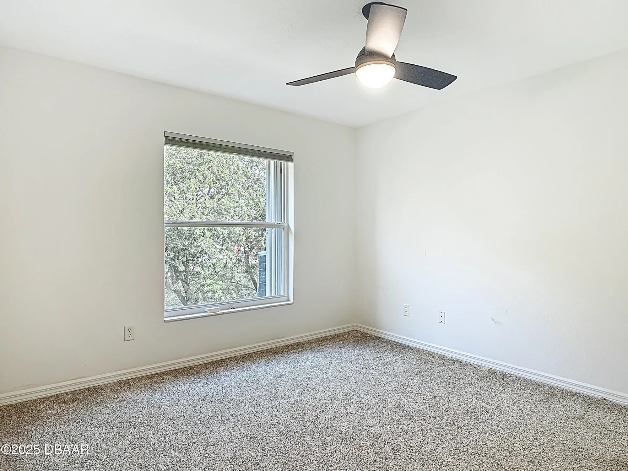 Property Slideshow image 32 of 55 | 6037 whispering trees ln, Port Orange, FL, 32128