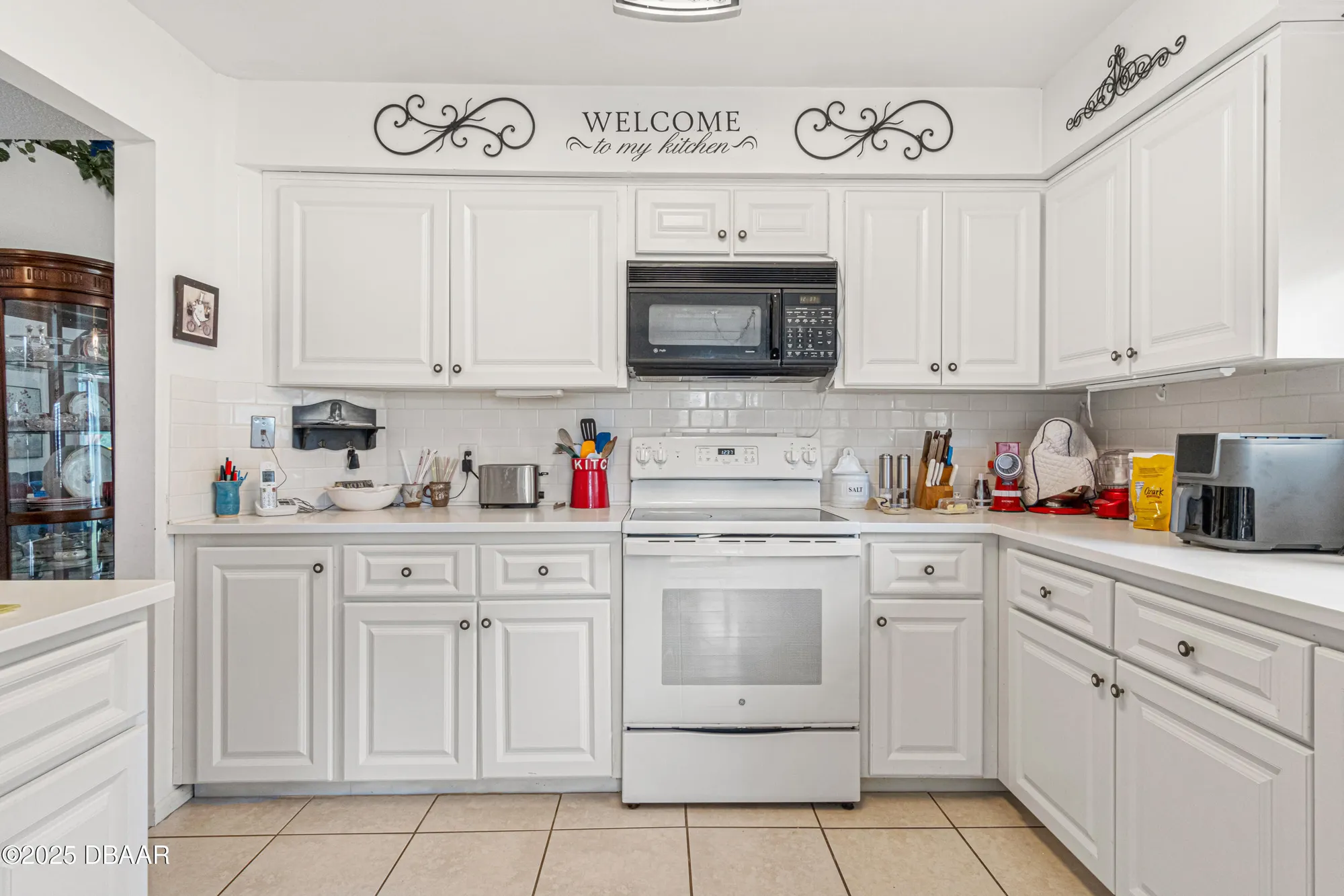 Property Slideshow image 13 of 23 | 140 surf scooter dr, Daytona Beach, FL, 32119