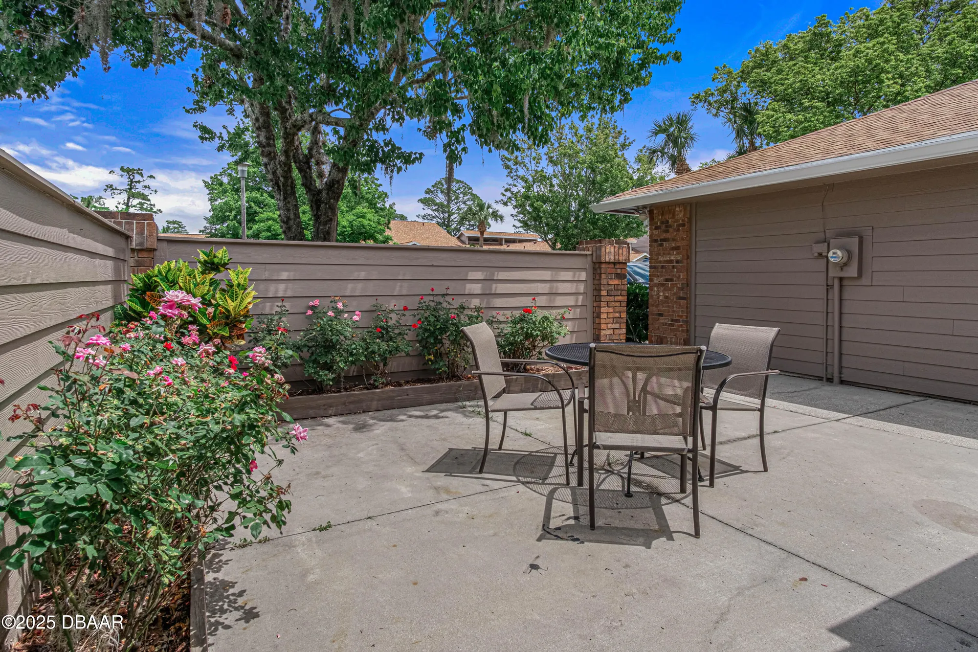Property Slideshow image 15 of 23 | 140 surf scooter dr, Daytona Beach, FL, 32119
