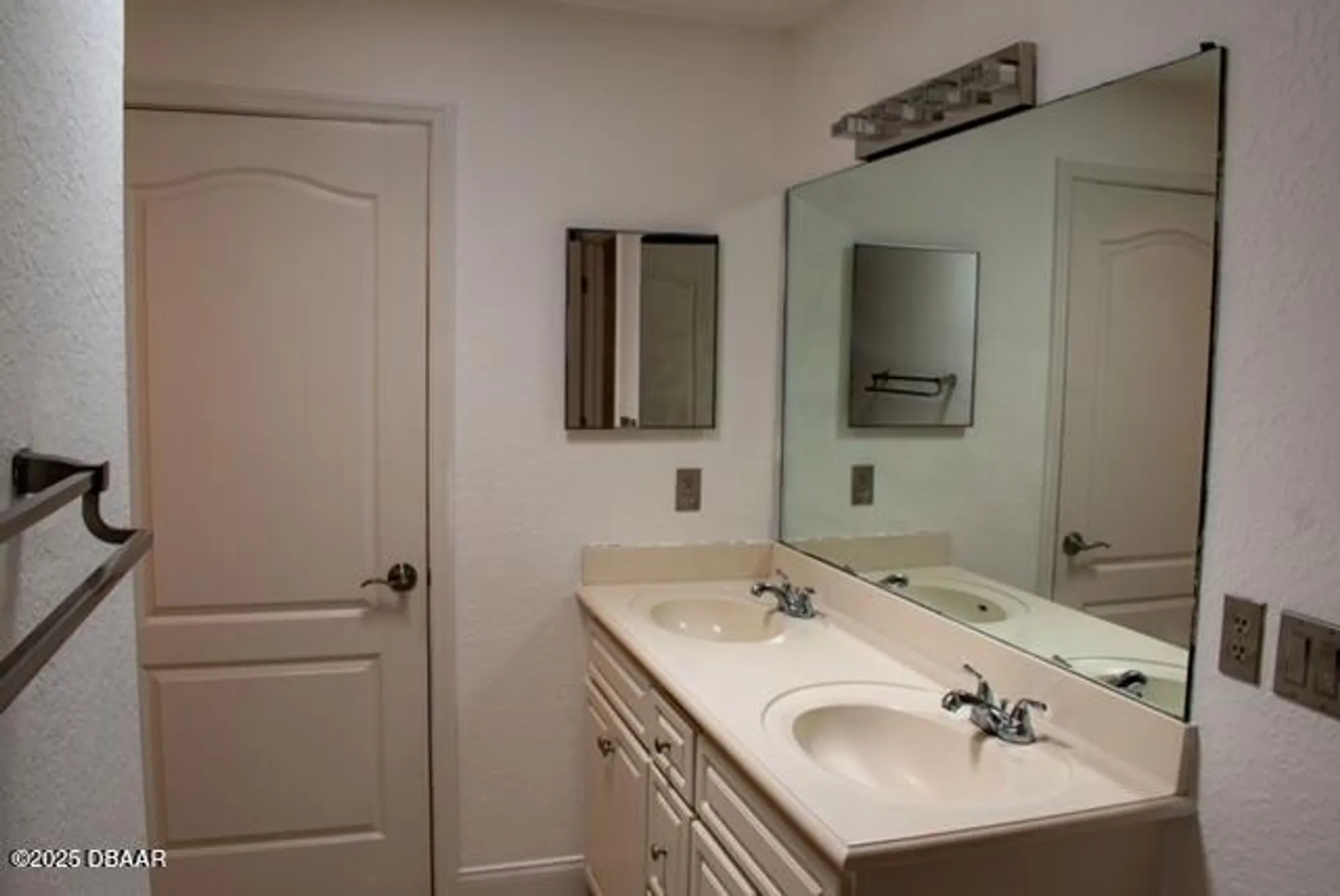 Property Slideshow image 38 of 63 | 594 marisol dr, New Smyrna Beach, FL, 32168